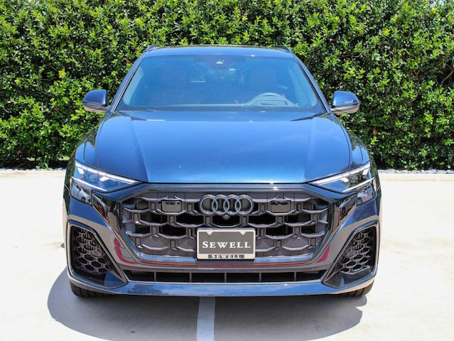 2026 Audi Q8
