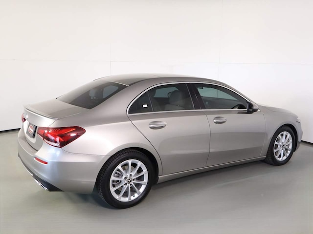 2020 Mercedes-Benz A 220