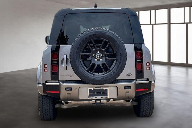 2022 Land Rover Defender