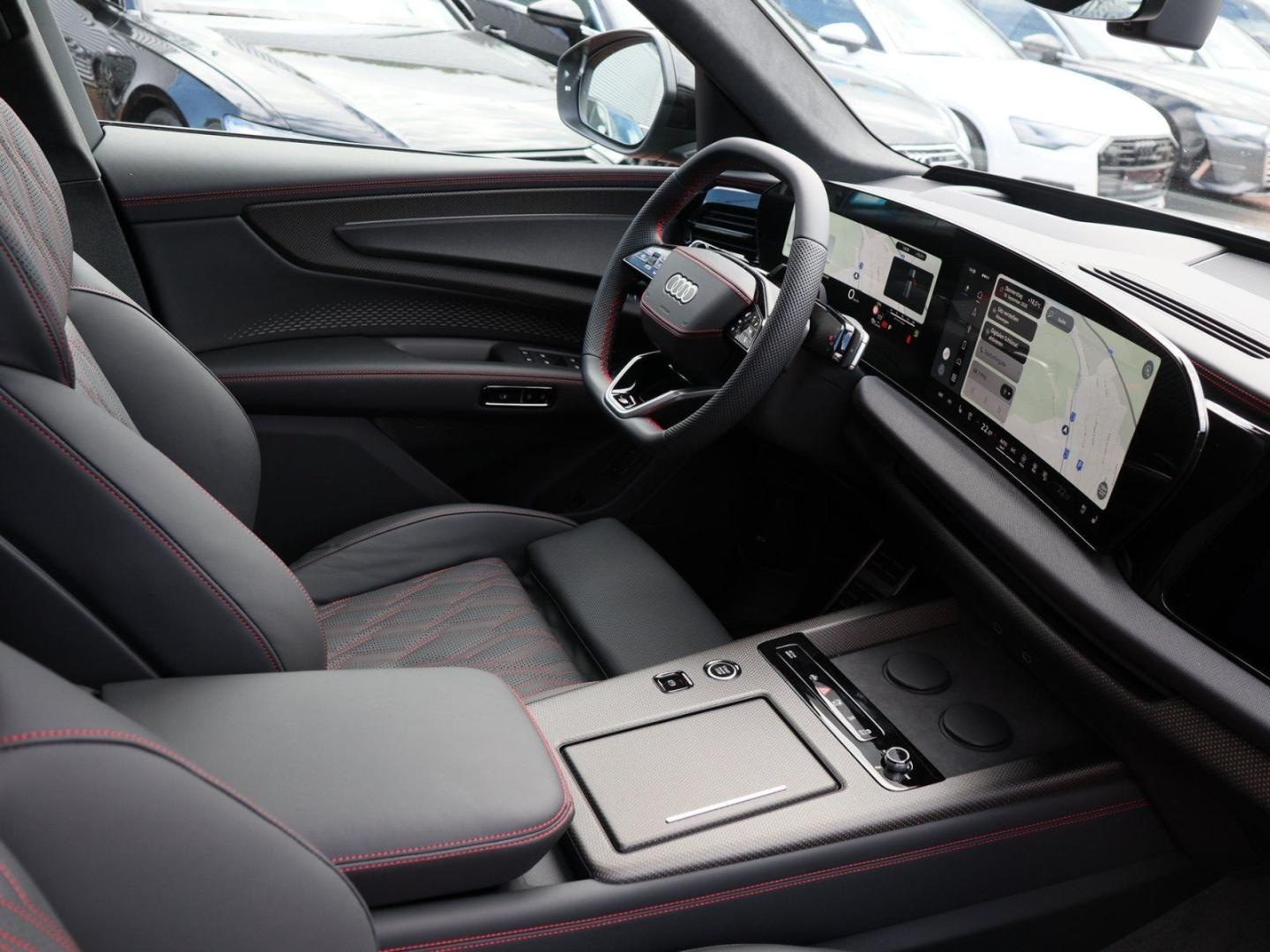 Bild über Audi Q7 SUV TDI quattro 220 kW tiptronic - für weitere Informationen kontaktieren Sie den Audi Partner