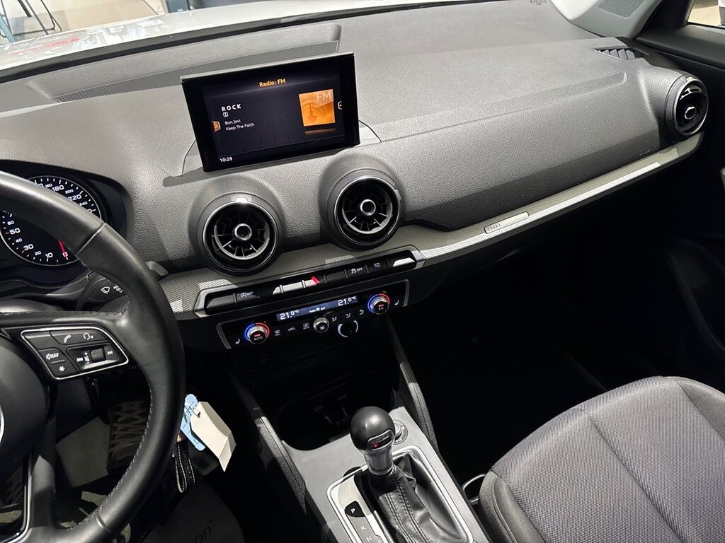 Bild som visar&nbsp;Audi Q2&nbsp;Q2 35 TFSI Proline 150 hk S tronic - för mer information kontakta din Audi Partner