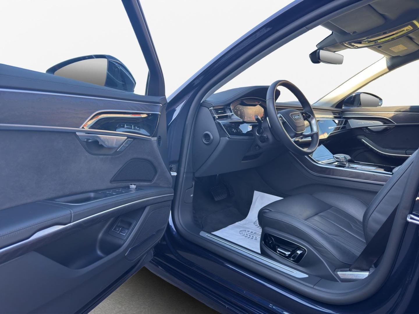 Bild über Audi A8 L TFSI e 60 TFSI e quattro tiptronic - für weitere Informationen kontaktieren Sie den Audi Partner