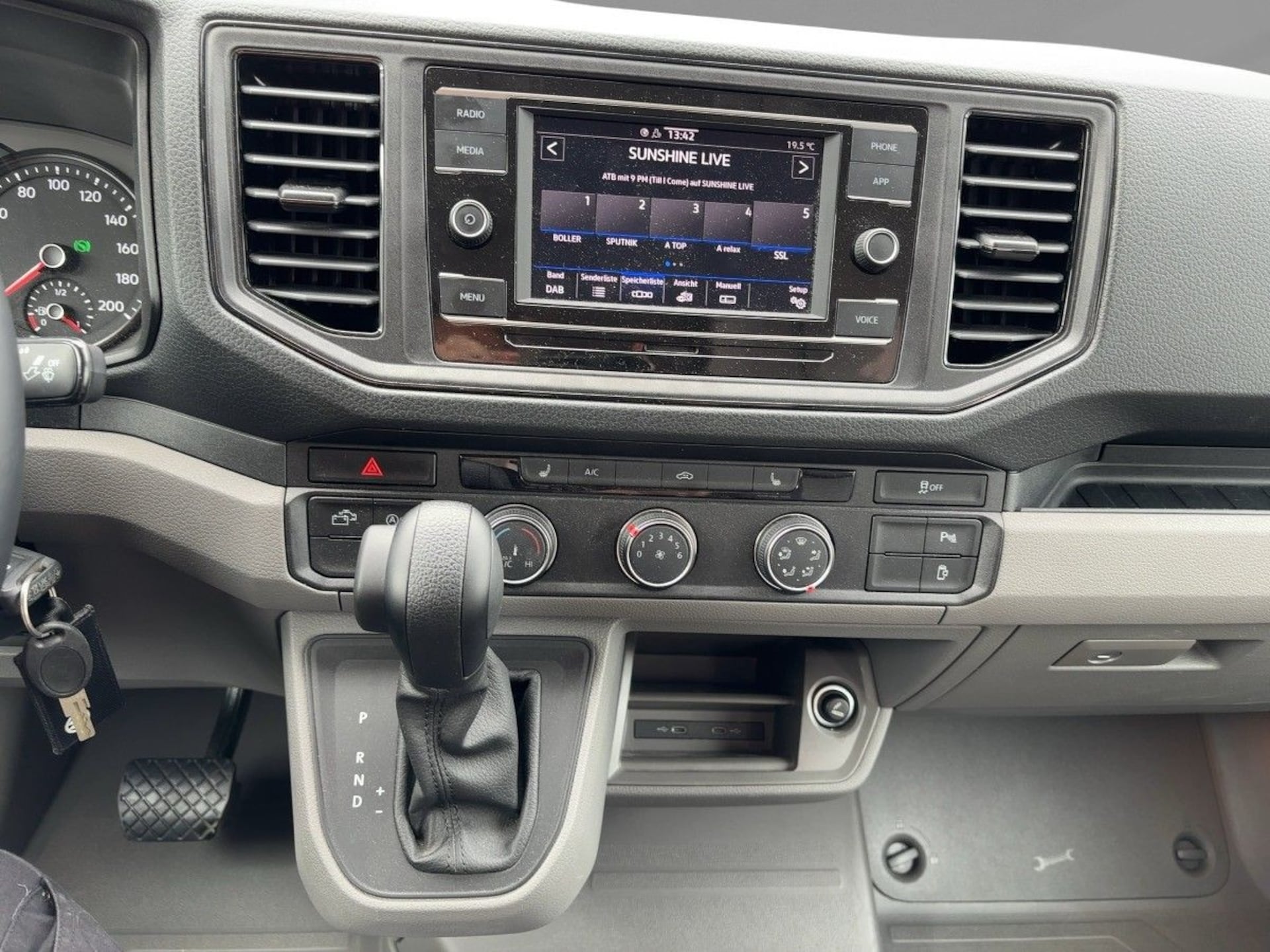Volkswagen Grand California 600