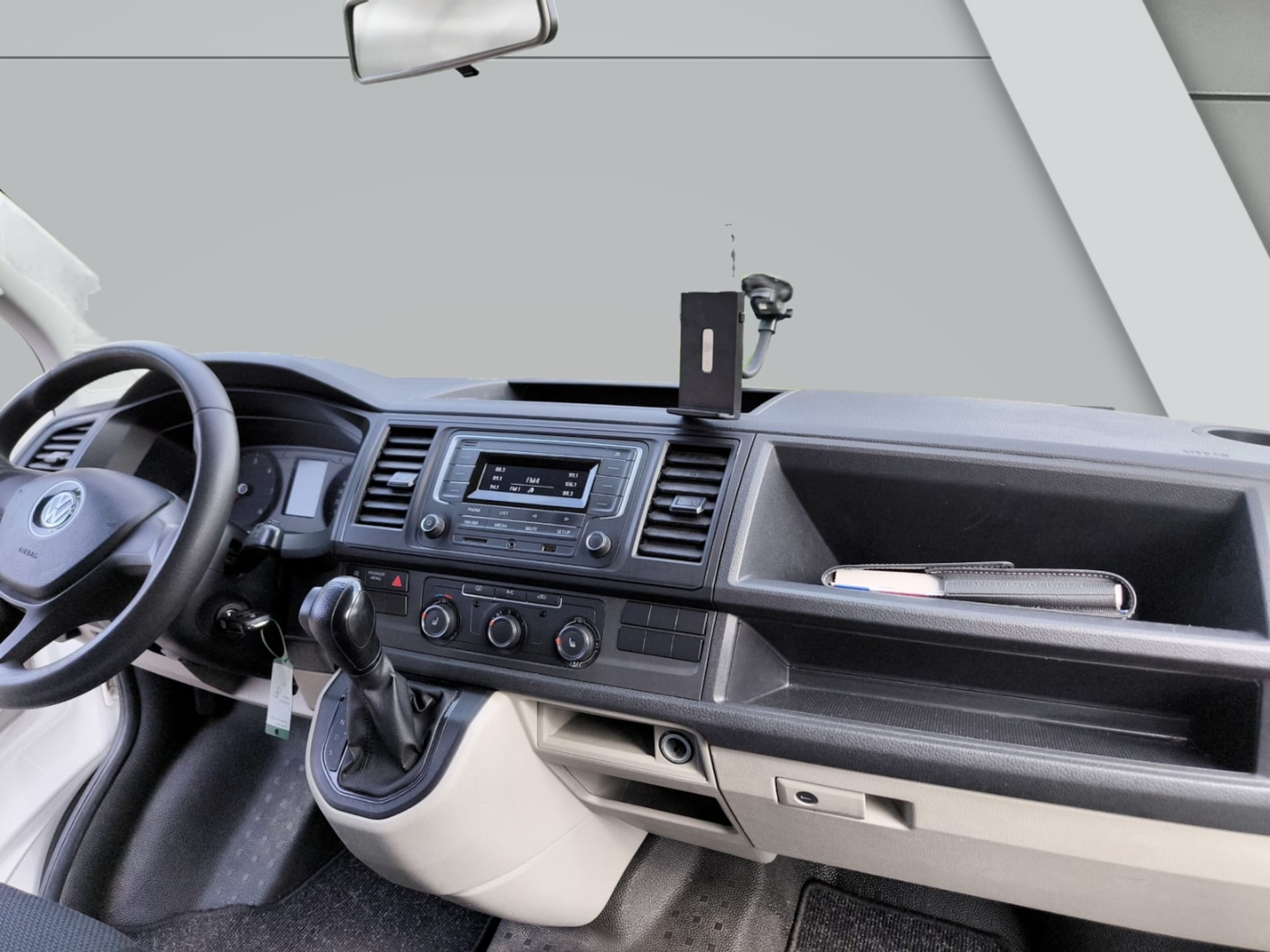 Volkswagen T6 Transporter Kasten kurzer Radstand