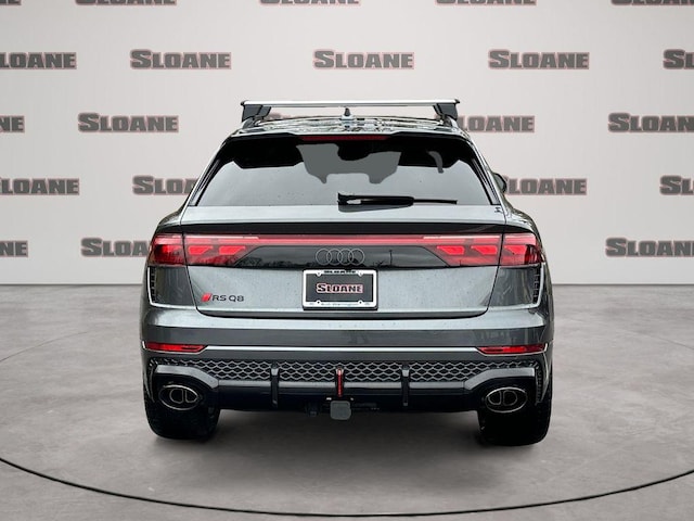 2026 Audi RS Q8 SUV performance