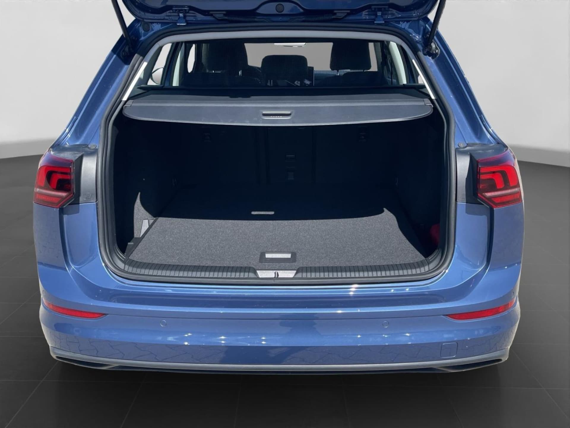 Volkswagen Golf Variant Life