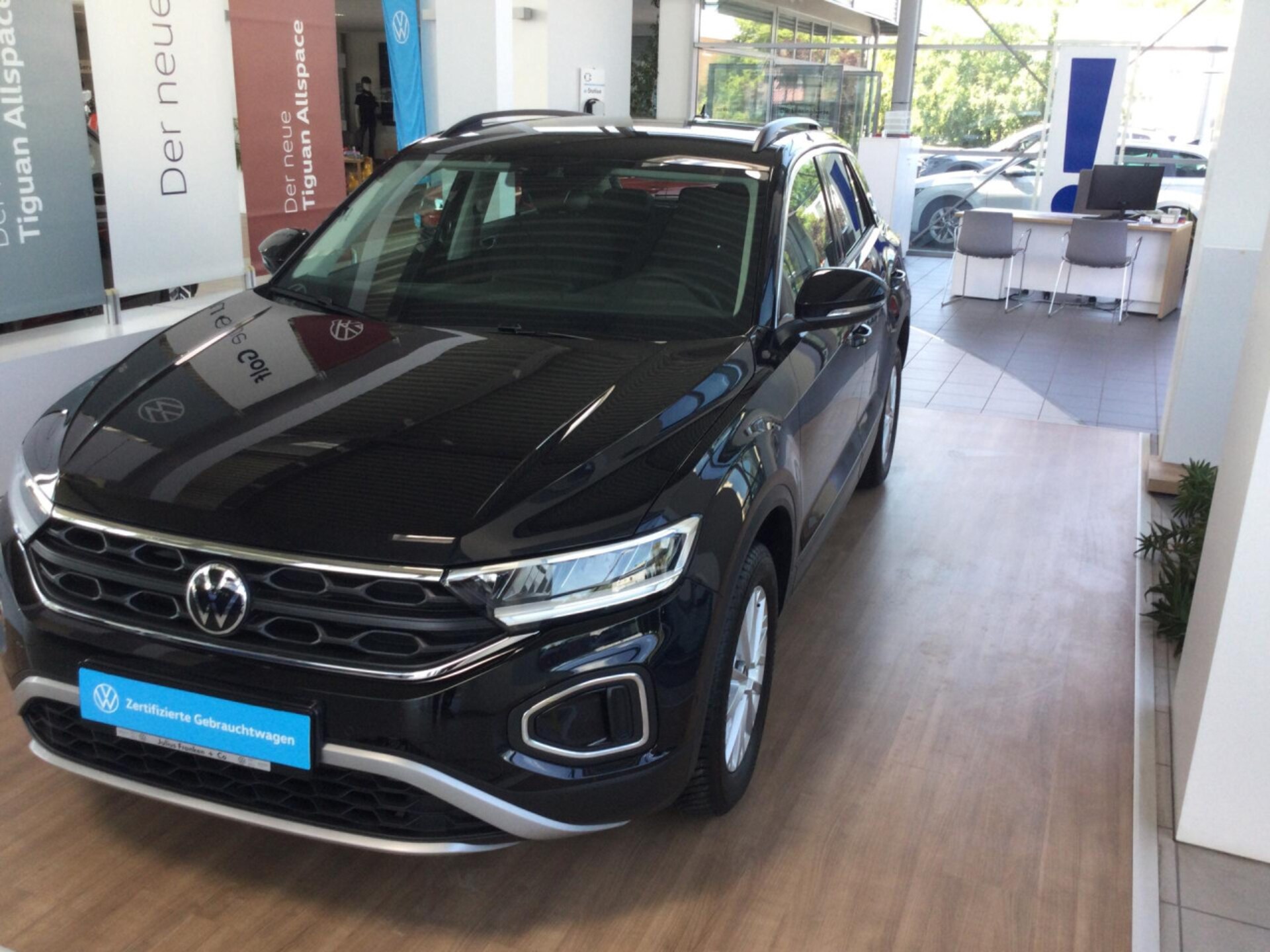 Volkswagen T-Roc Life