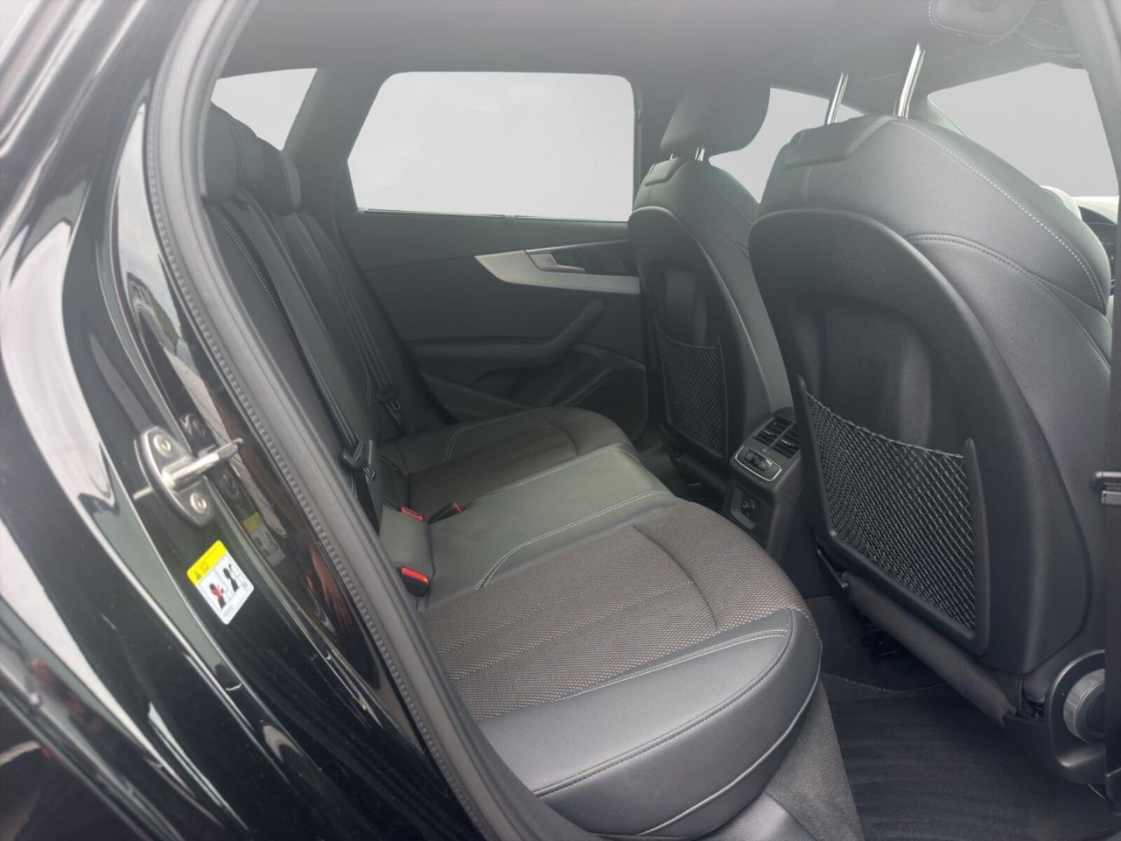 Audi A4 Avant – Bild 6