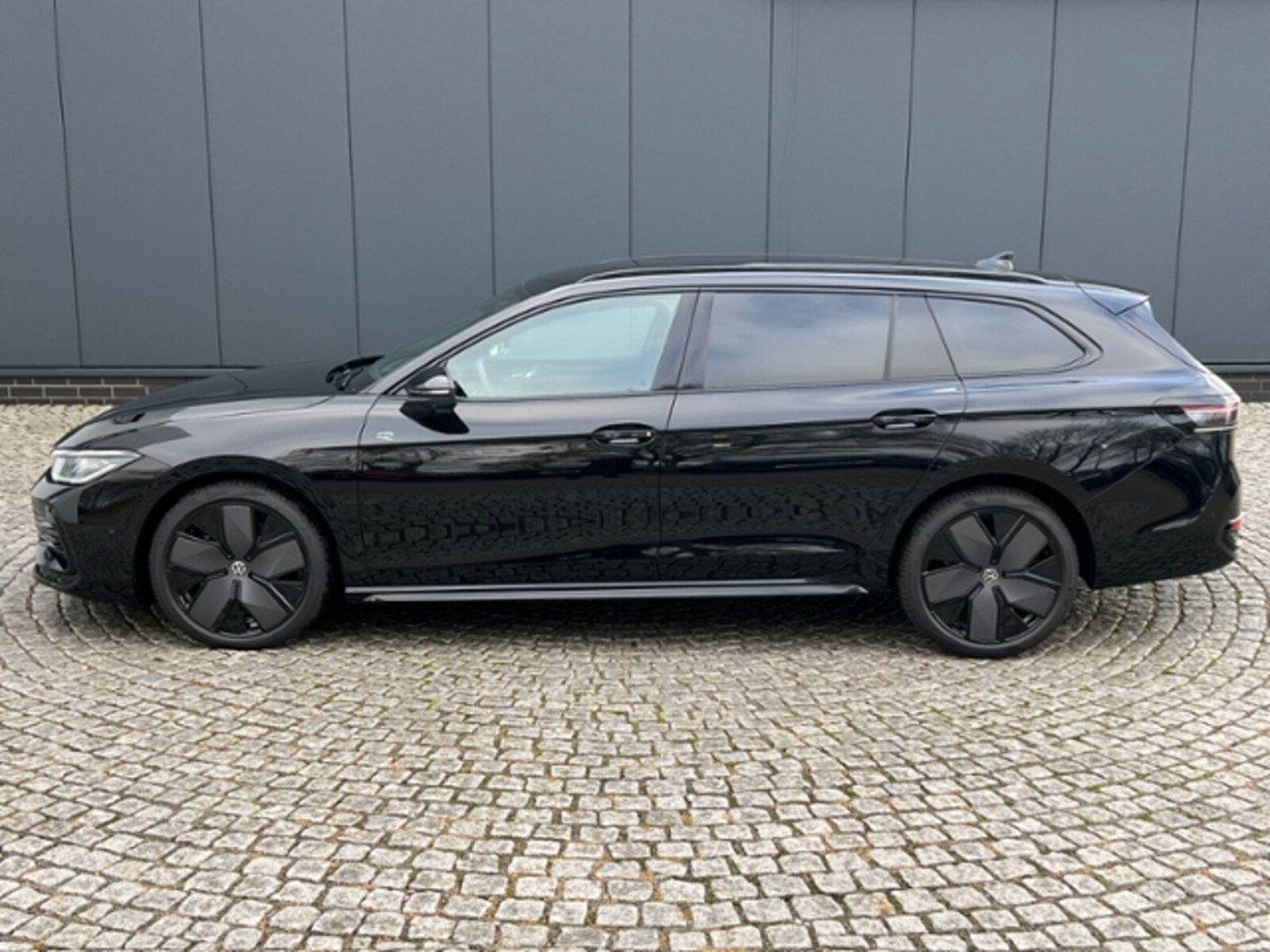 Volkswagen Passat – Bild 3