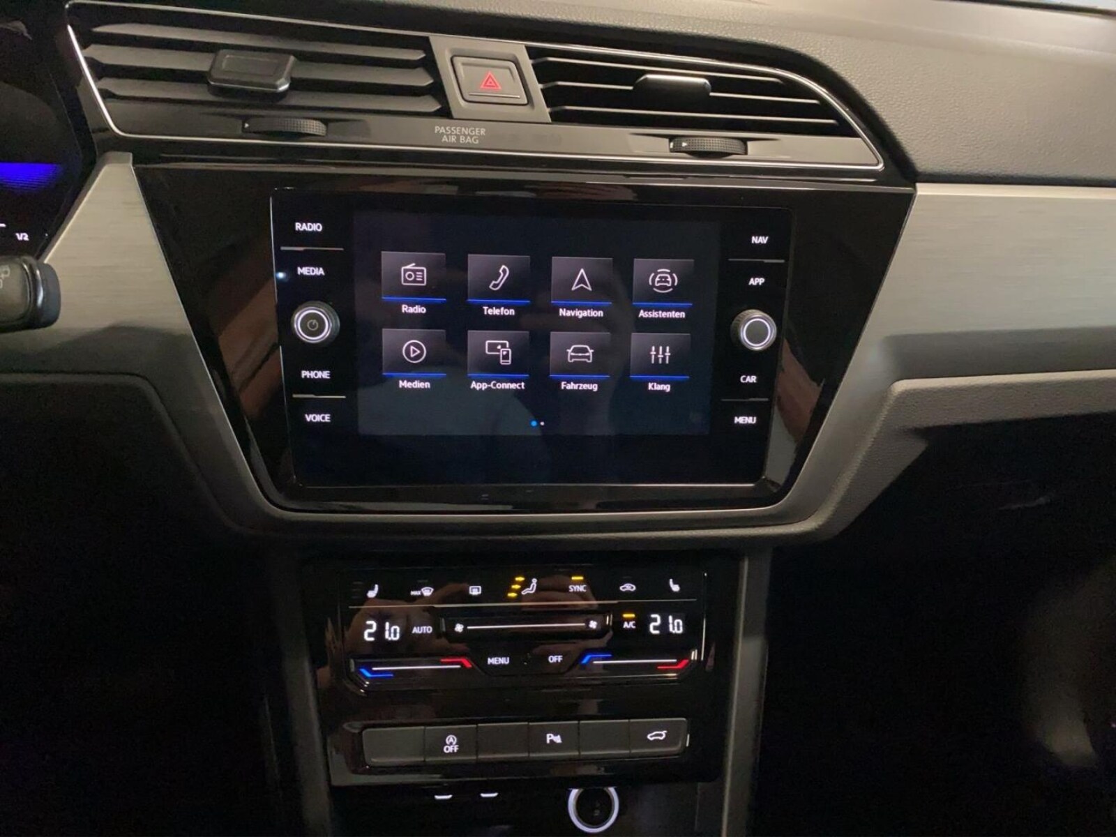 Volkswagen Touran – Bild 11