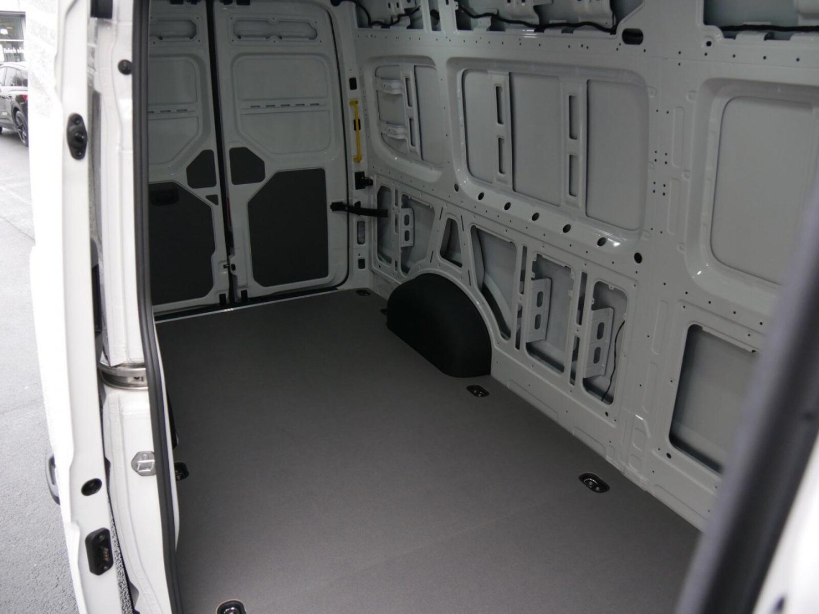 Volkswagen Crafter Kasten langer Radstand – Bild 7