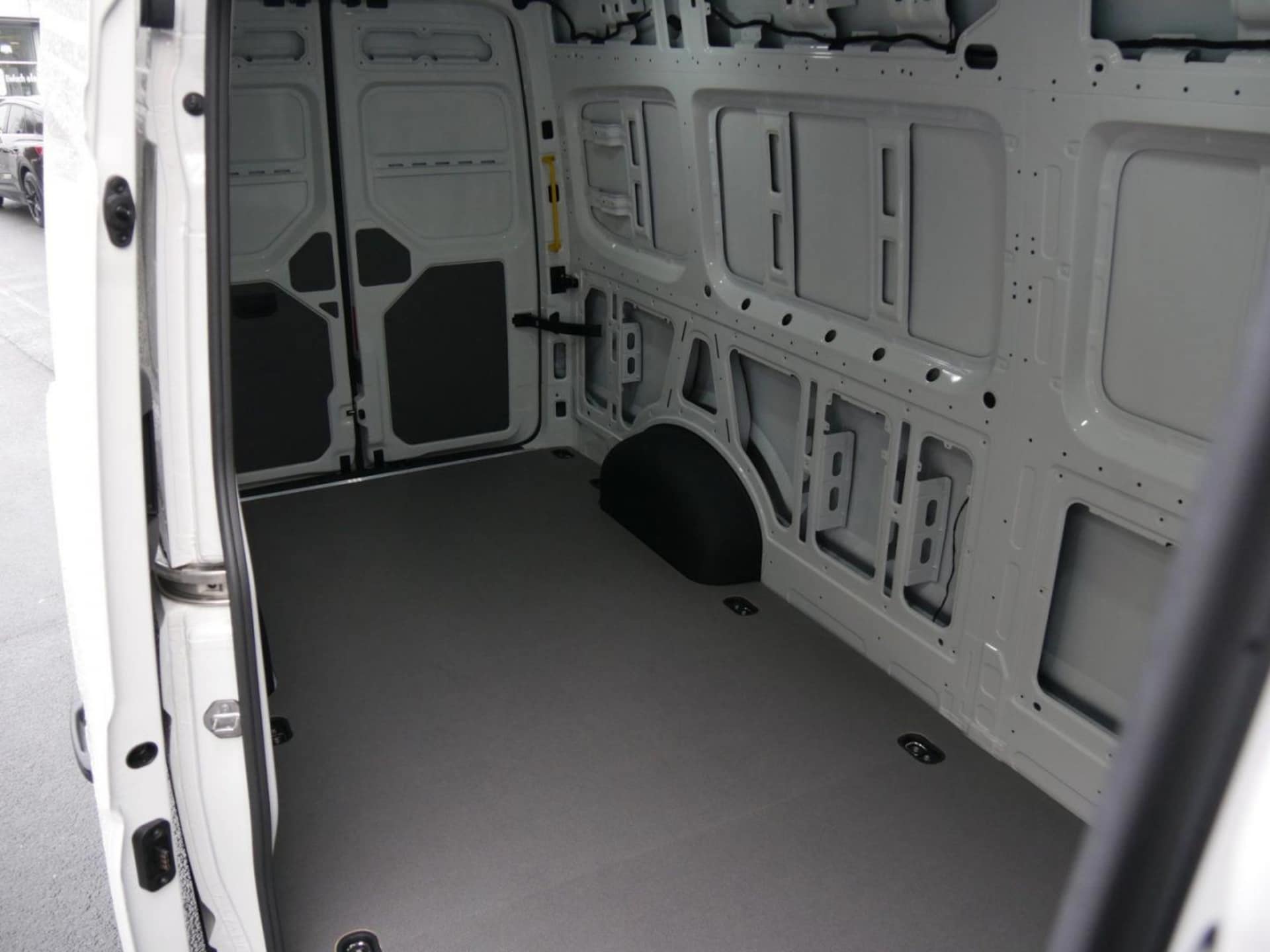 Volkswagen Crafter Kasten langer Radstand
