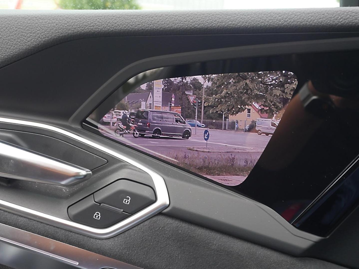 Image about Audi Q8 Sportback e-tron S line 55 e-tron quattro