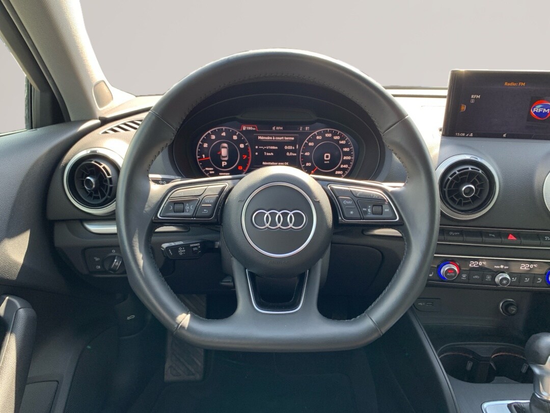 Image about Audi A3 Sportback Design Luxe 35 TFSI 110 kW (150 ch) S tronic