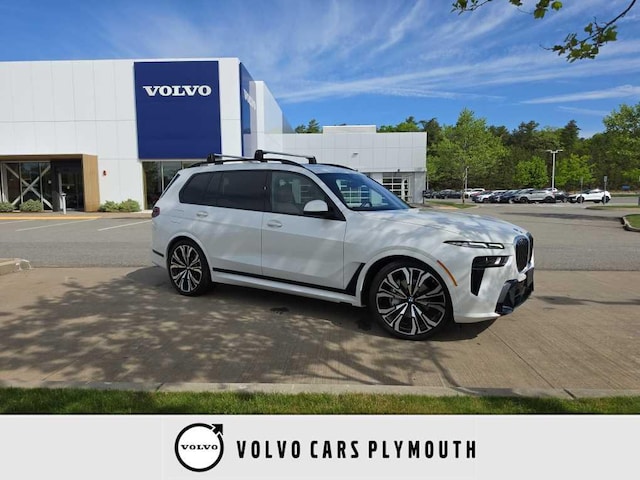2023 BMW X7