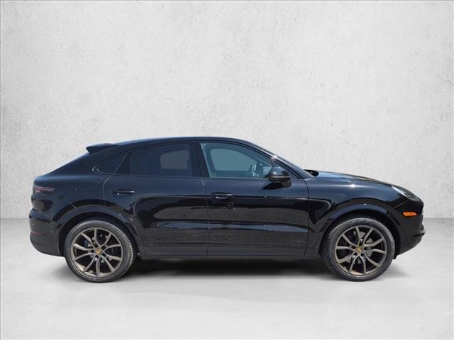 2023 Porsche Cayenne Hybrid