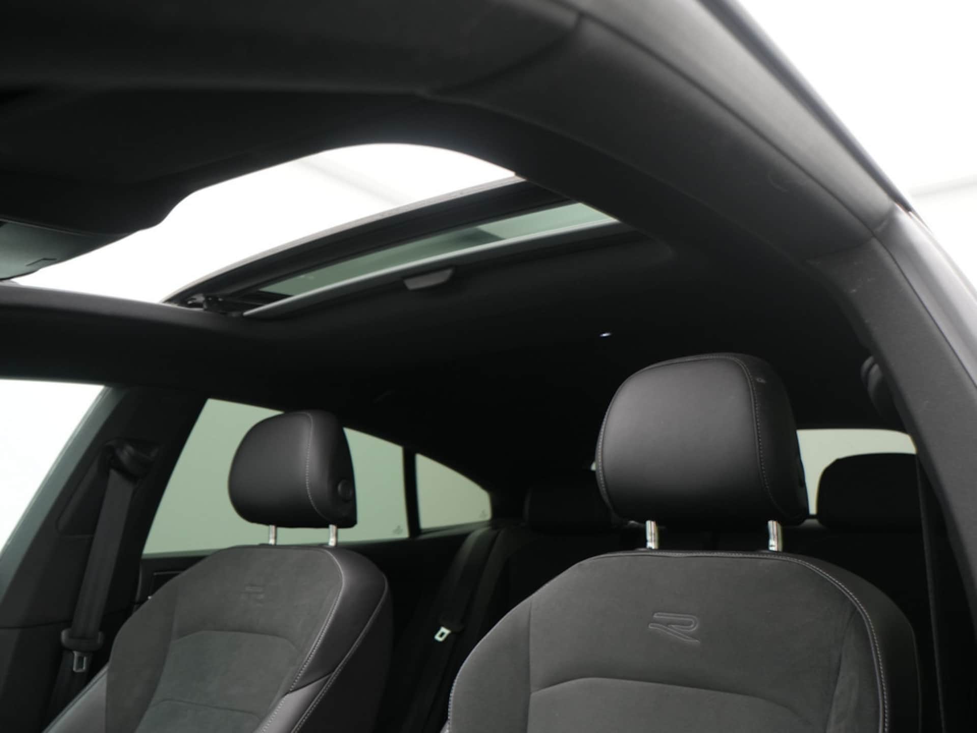 Volkswagen Arteon R-Line
