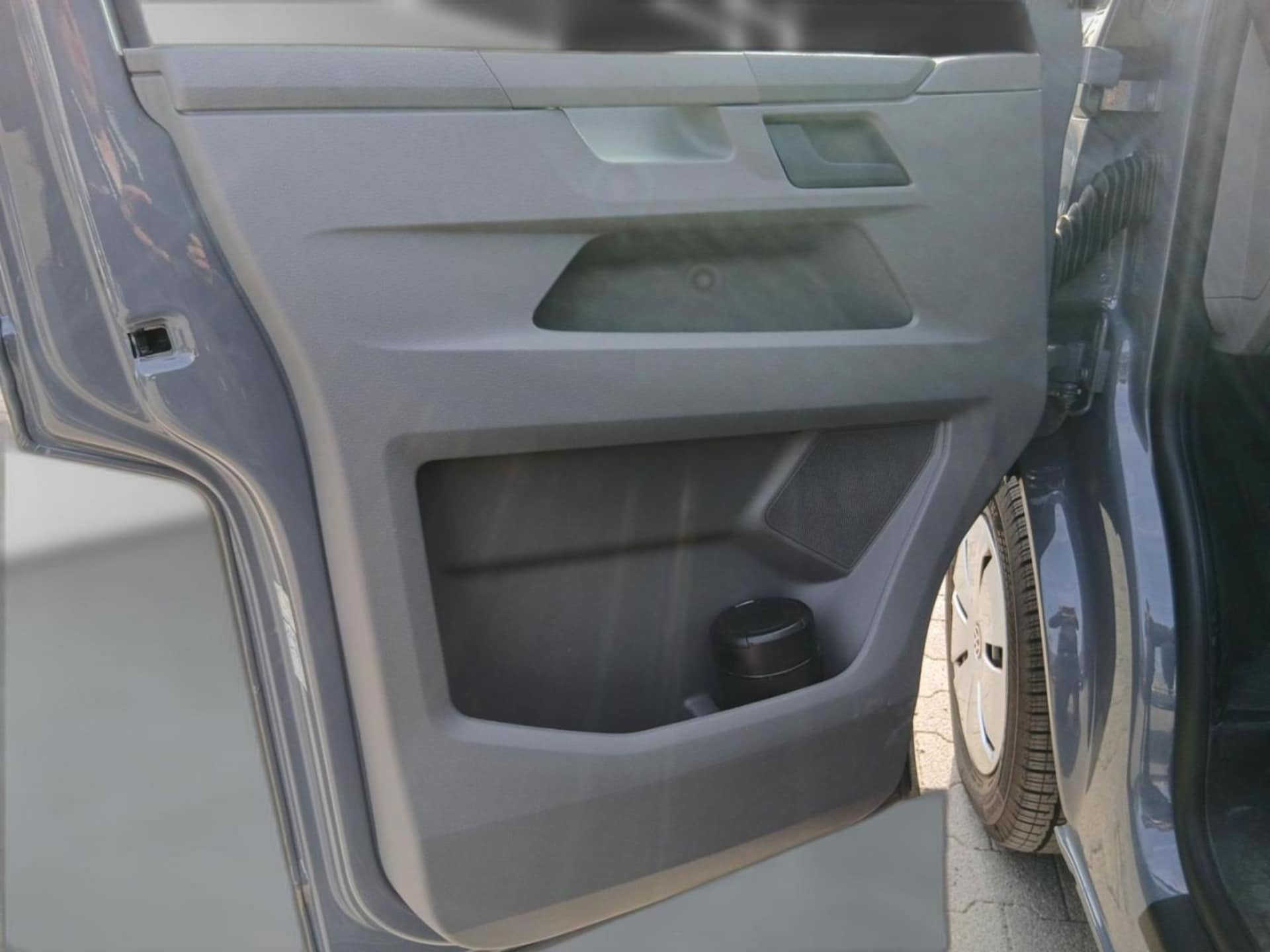 Volkswagen T6.1 Transporter Kombi kurzer Radstand