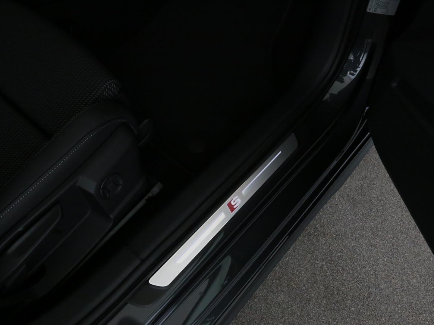 Bild über Audi A3 allstreet TFSI e 40 TFSI e S tronic - für weitere Informationen kontaktieren Sie den Audi Partner