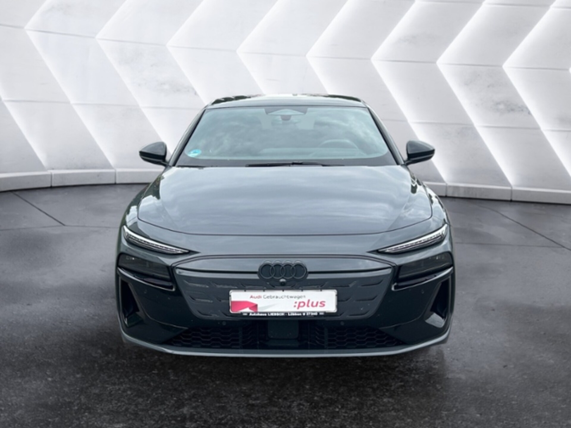 Audi S6 Avant e-tron