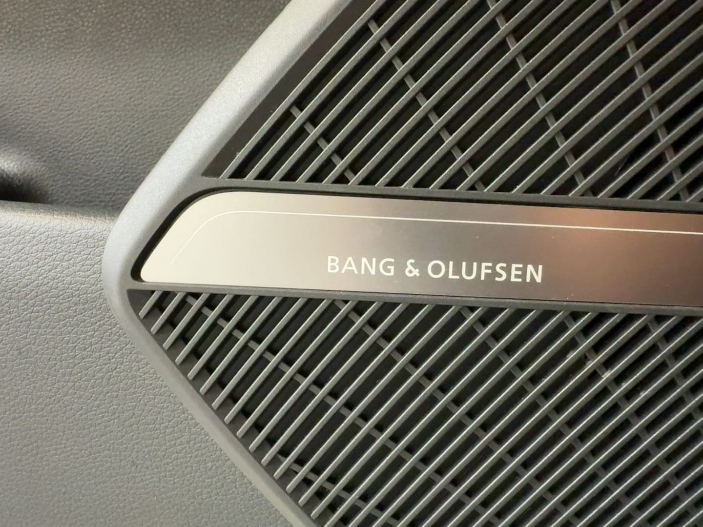 Bild über Audi Q5 Sportback 40 TDI quattro S tronic - für weitere Informationen kontaktieren Sie den Audi Partner