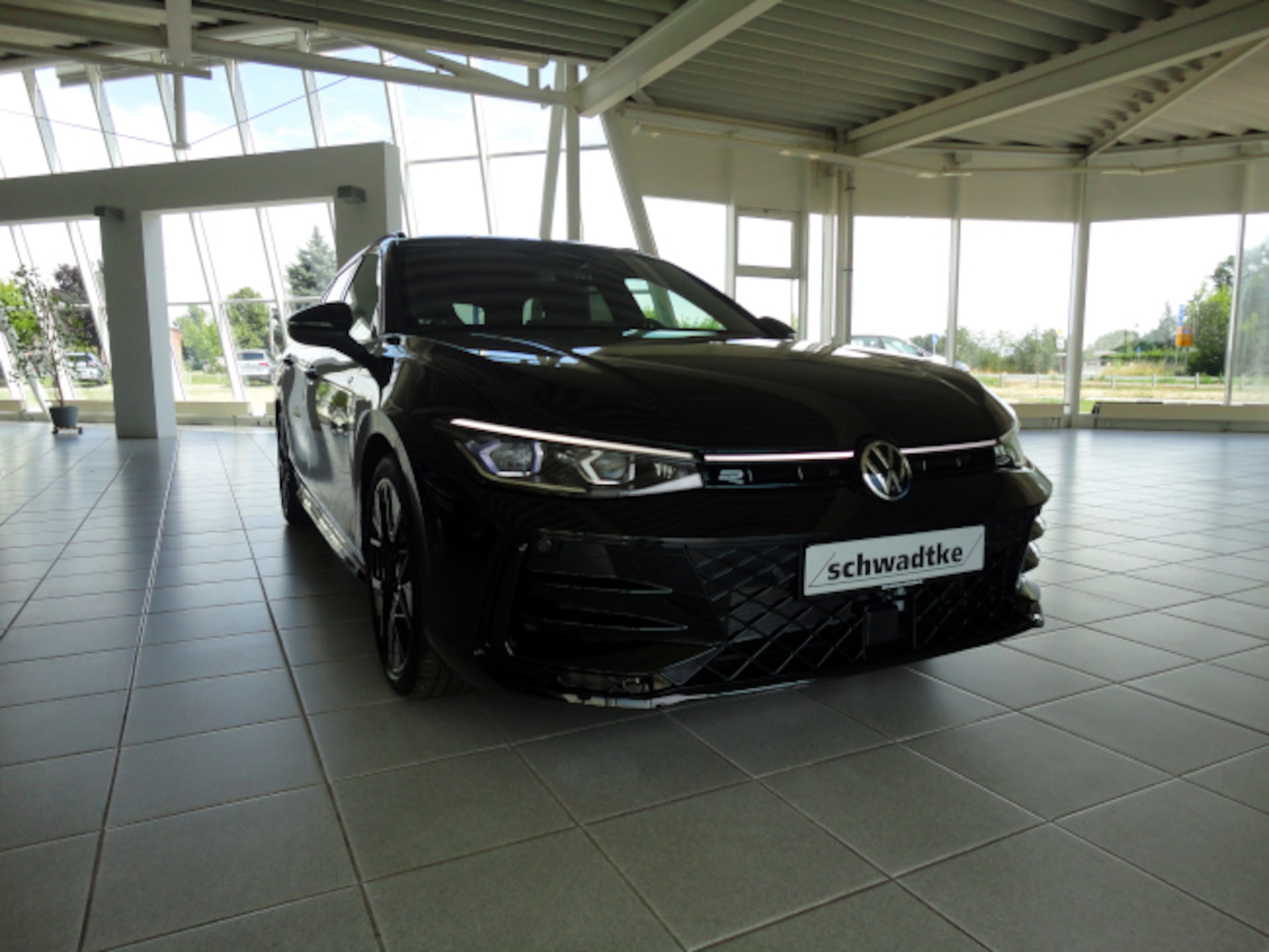 Volkswagen Passat Variant R-Line Edition