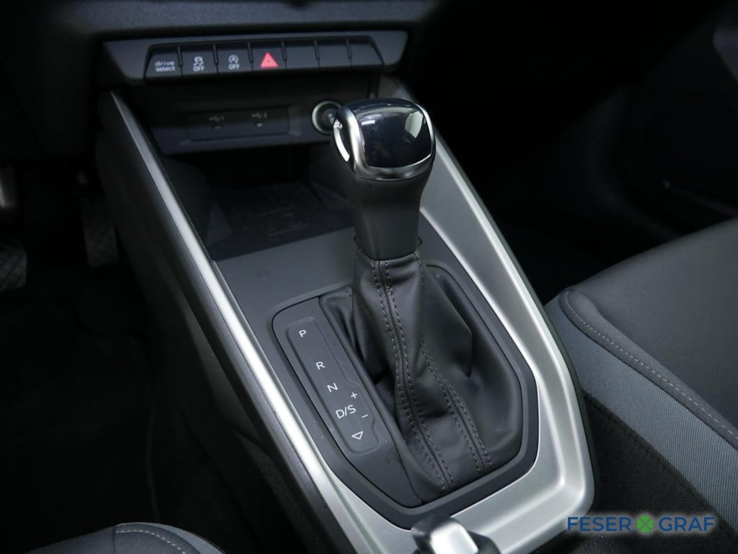Bild über Audi A1 Sportback S line 30 TFSI S tronic - für weitere Informationen kontaktieren Sie den Audi Partner