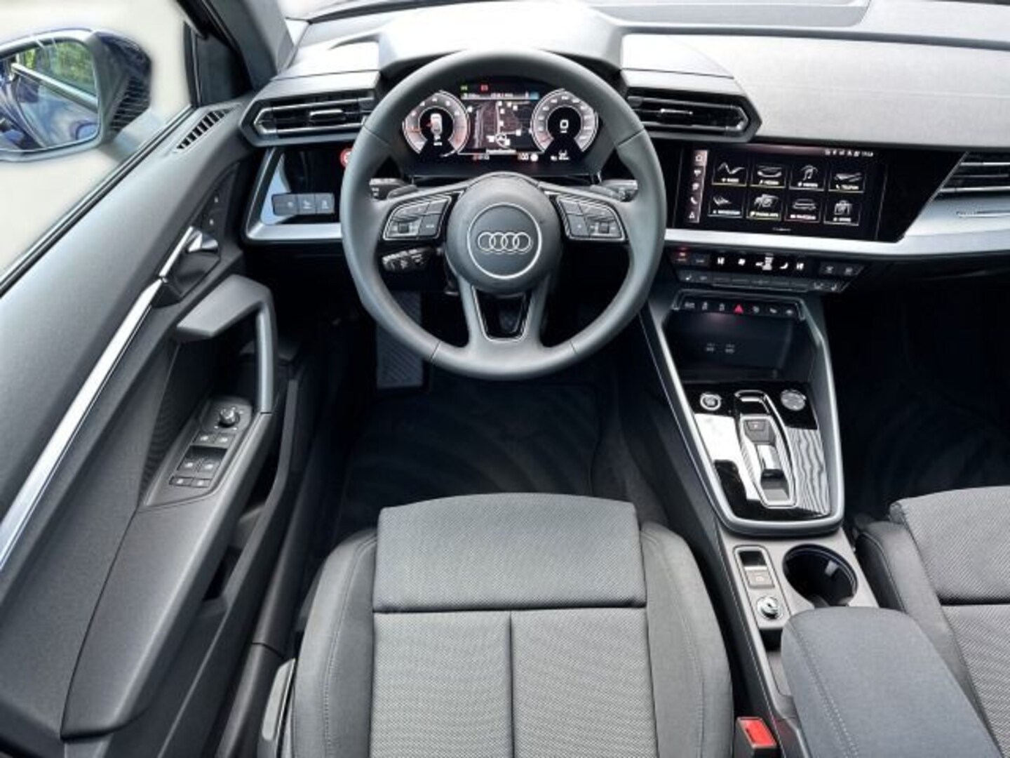 Bild über Audi A3 Sportback TFSI 110 kW S tronic - für weitere Informationen kontaktieren Sie den Audi Partner