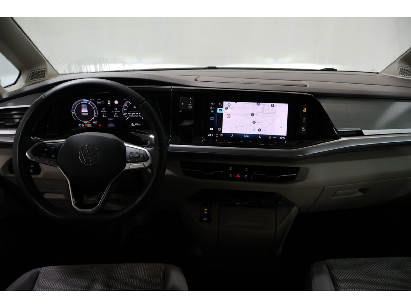 Volkswagen Multivan – Bild 9