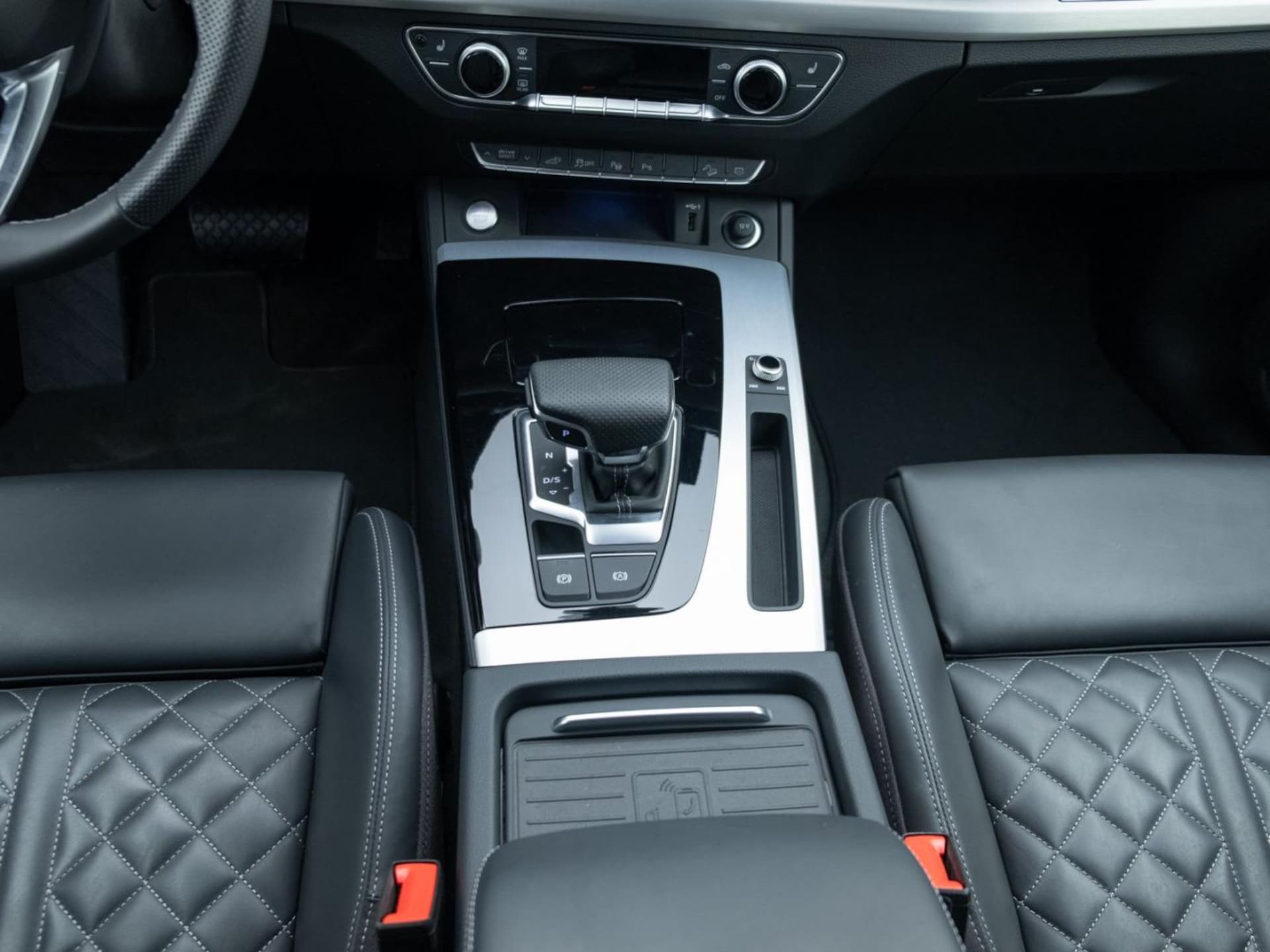 Audi Q5 TFSI e S line