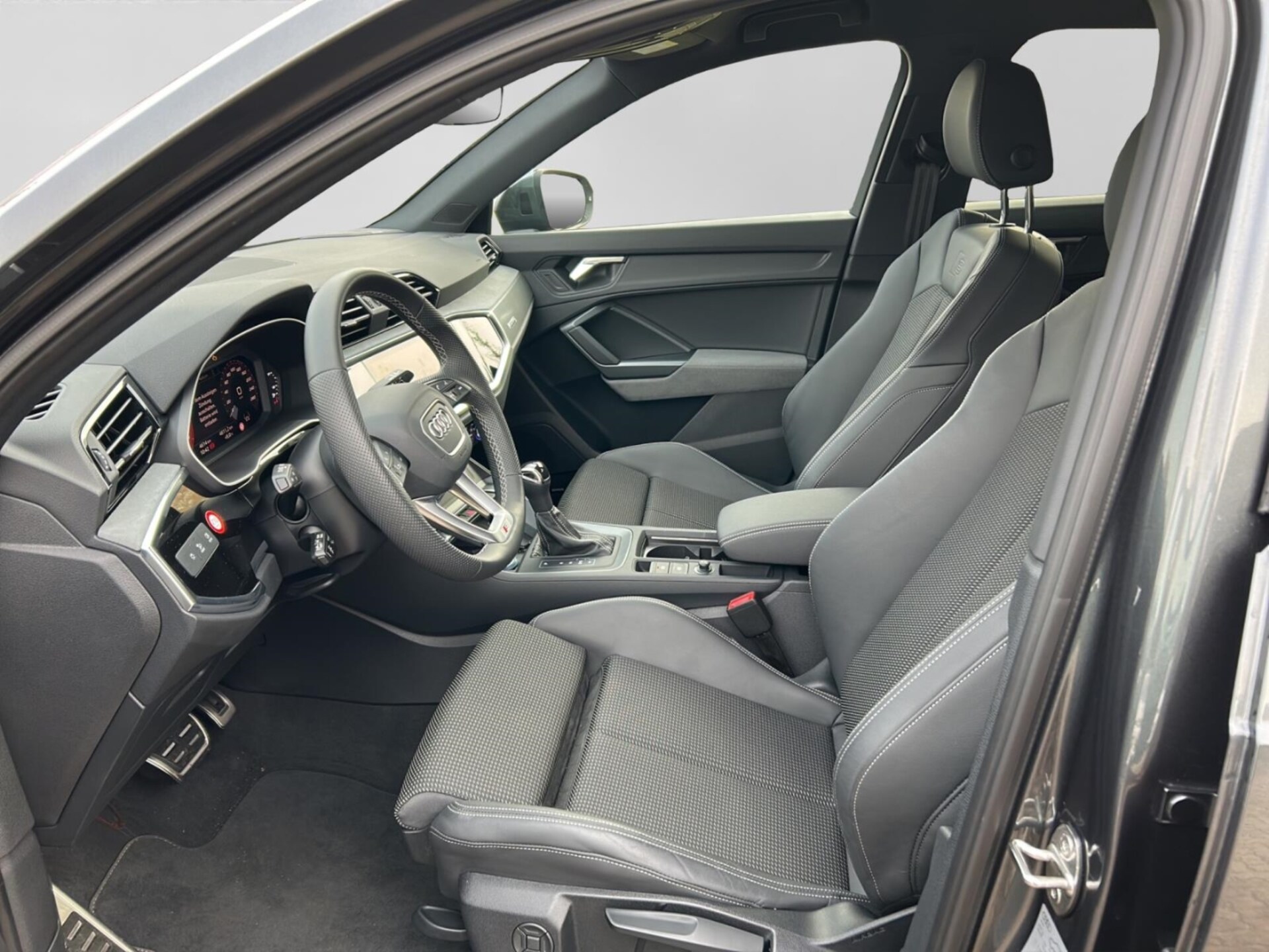 Audi Q3 SUV S line
