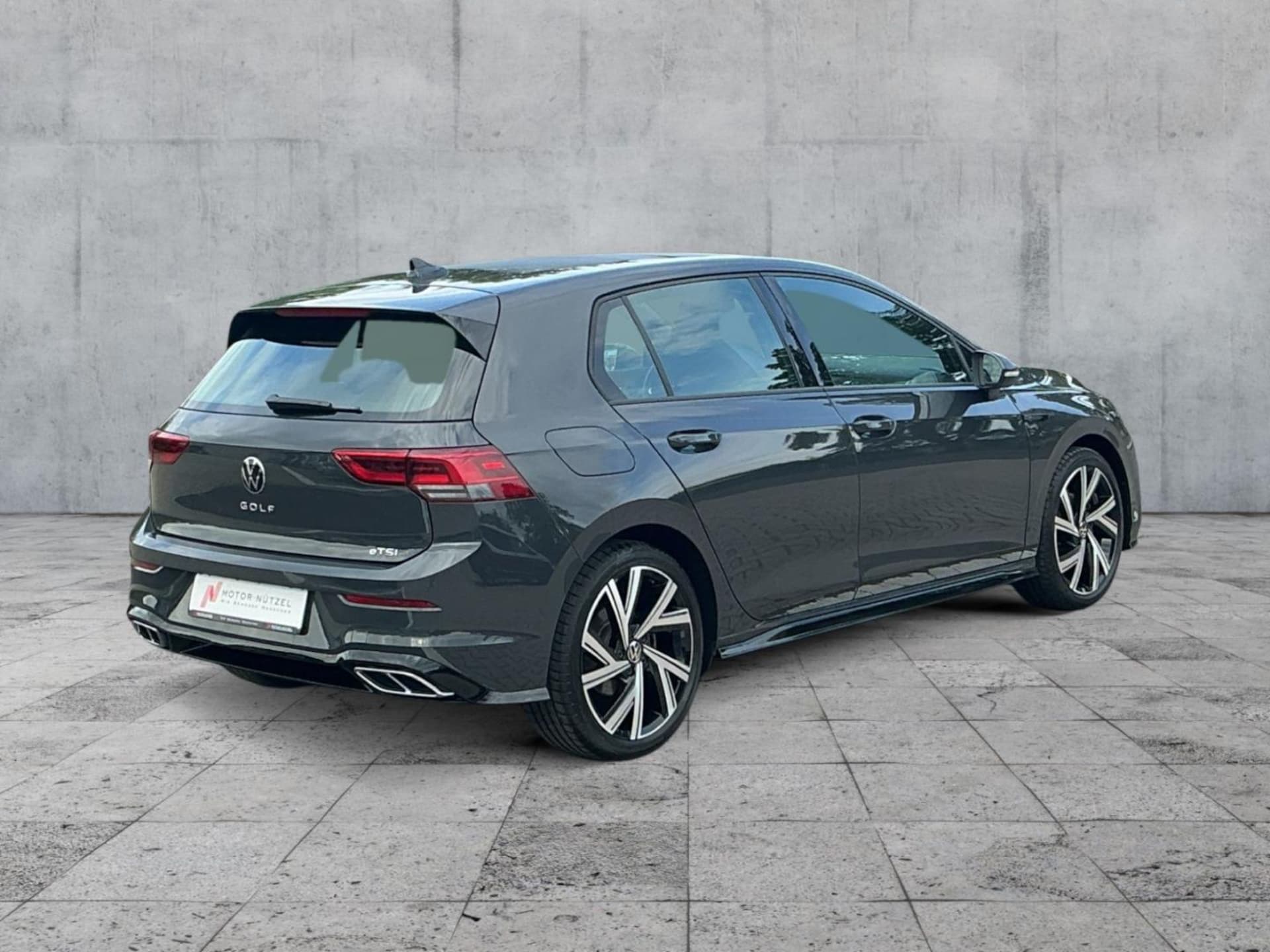 Volkswagen Golf R-Line
