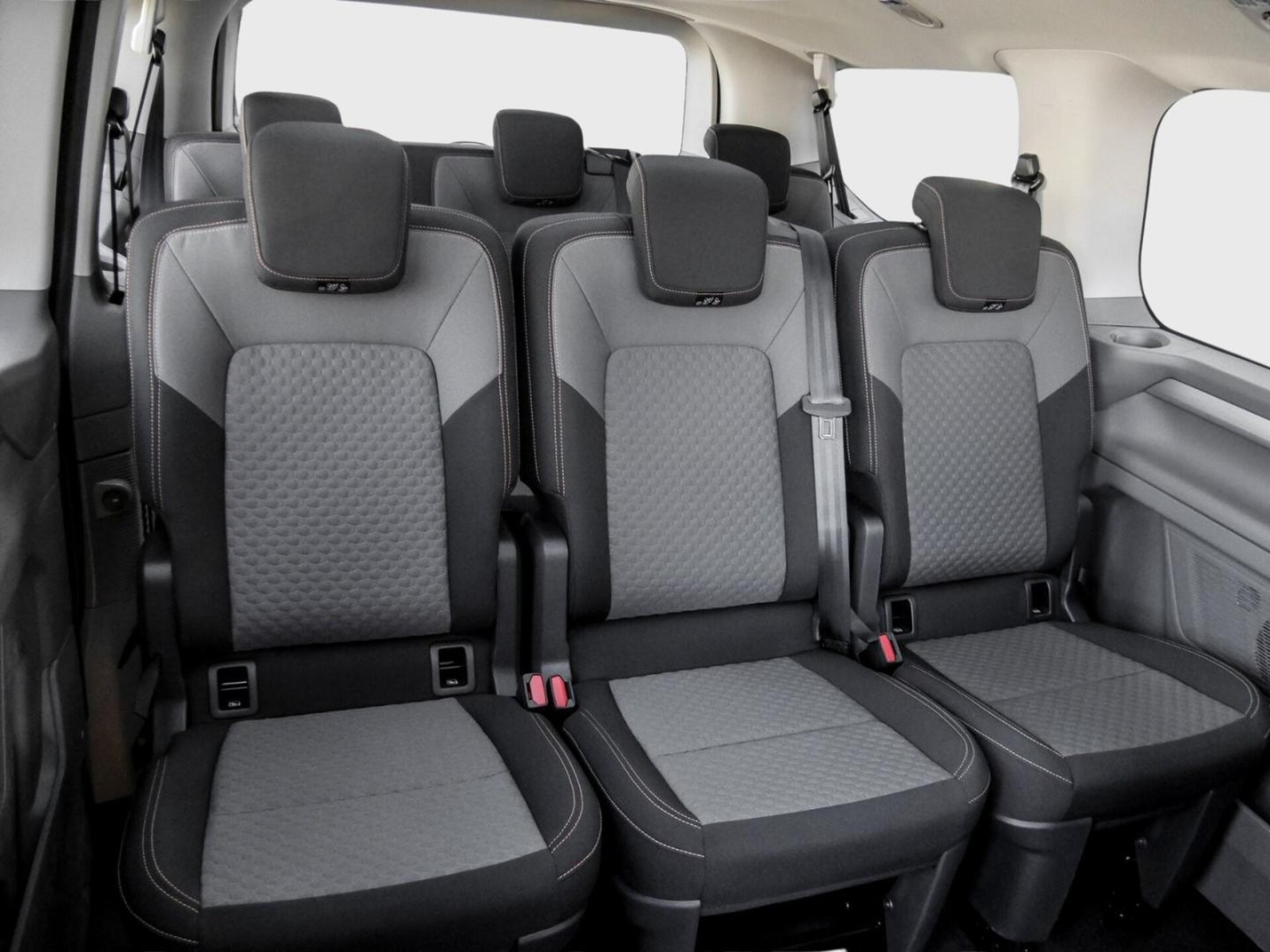 Volkswagen e-Caravelle Life