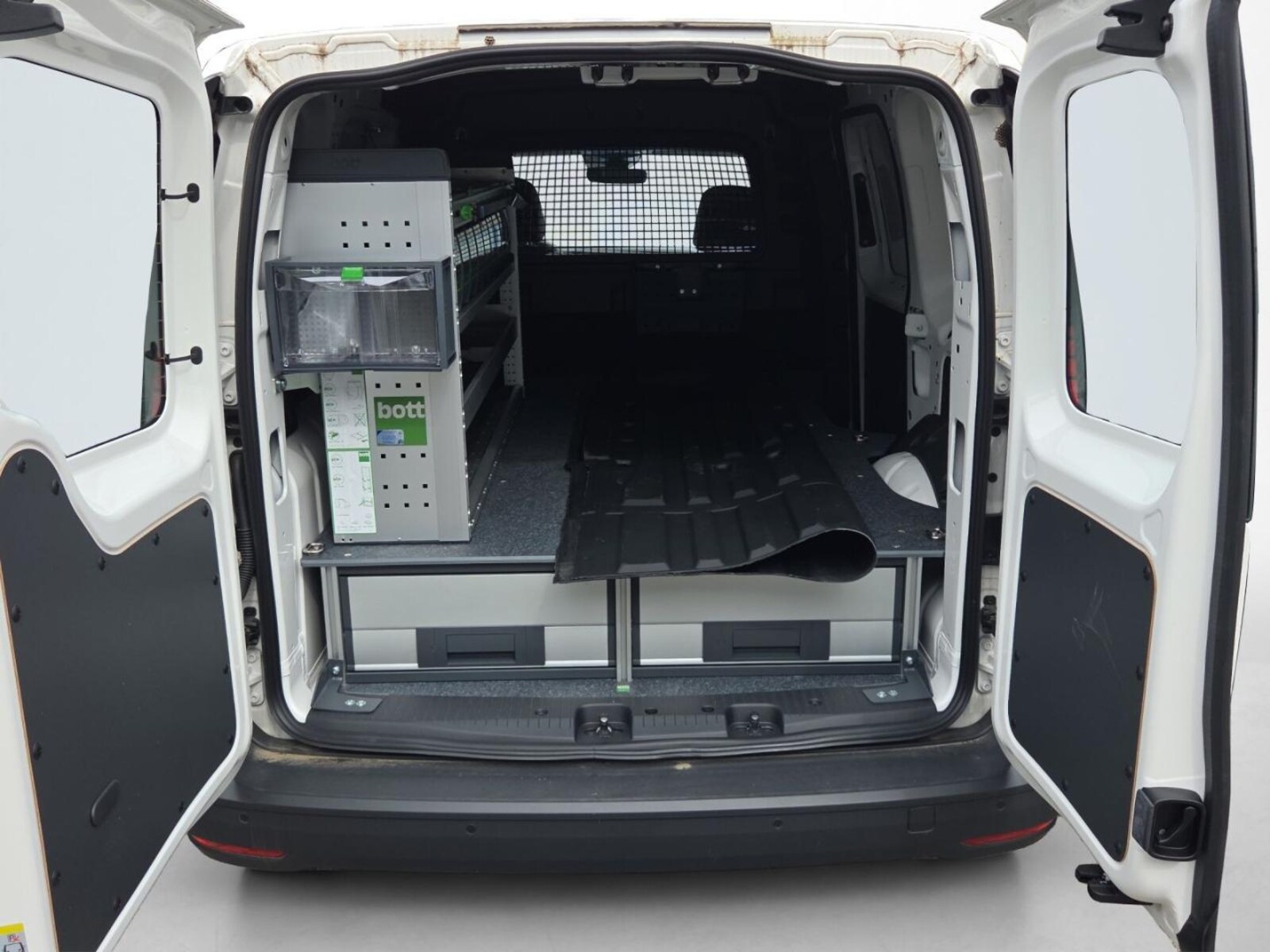 Volkswagen Caddy Cargo – Bild 13