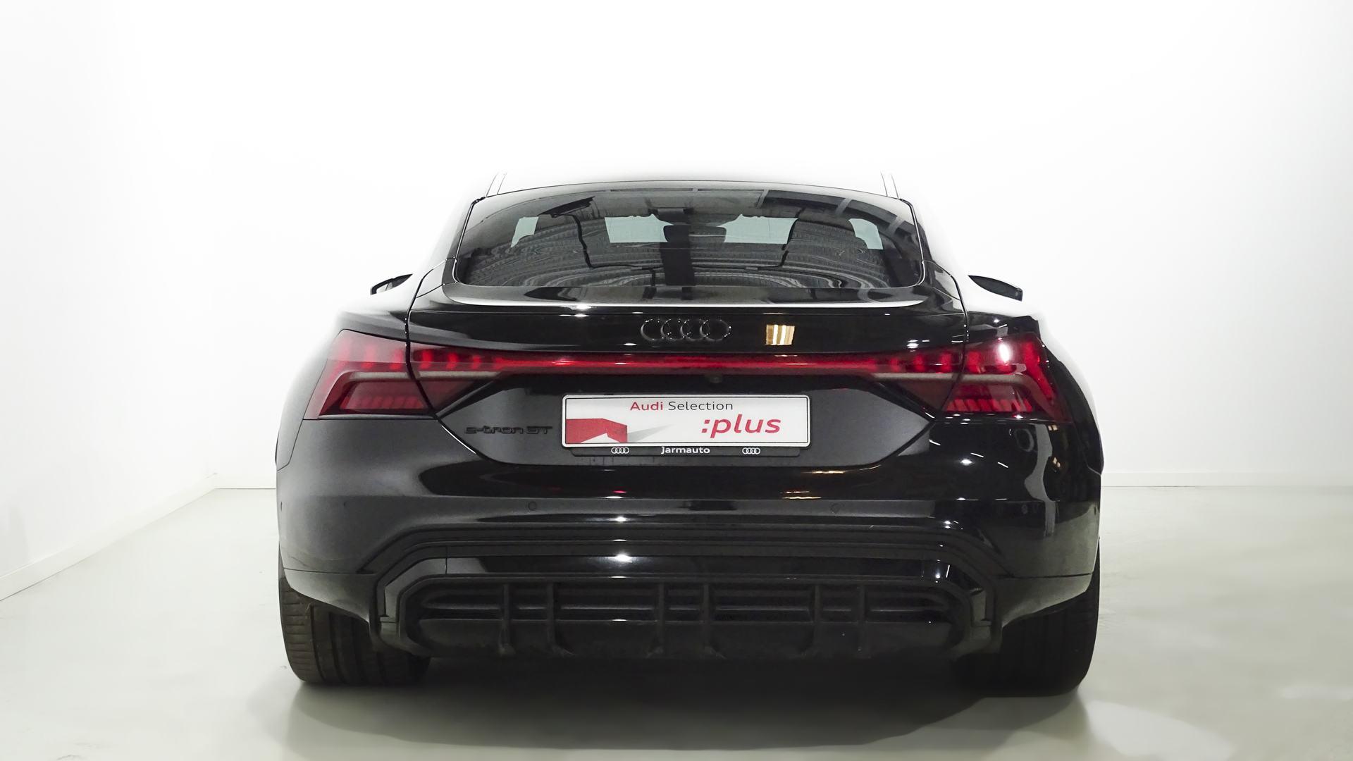 Image about Audi e-tron GT e-tron GT quattro 350,00 kW 83,7 kWh