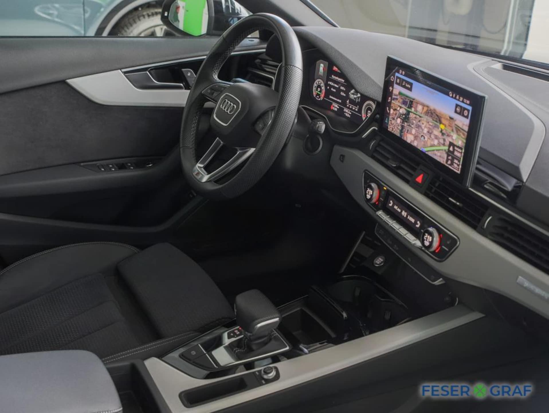 Audi A4 Avant S line