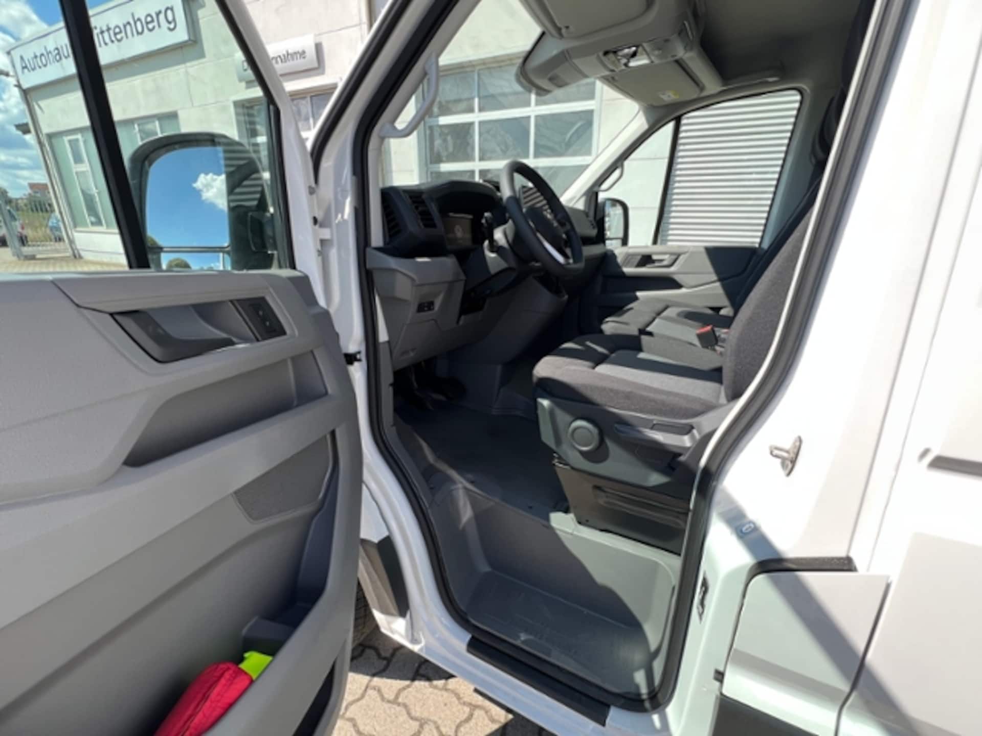 Volkswagen Crafter Kasten mittlerer Radstand