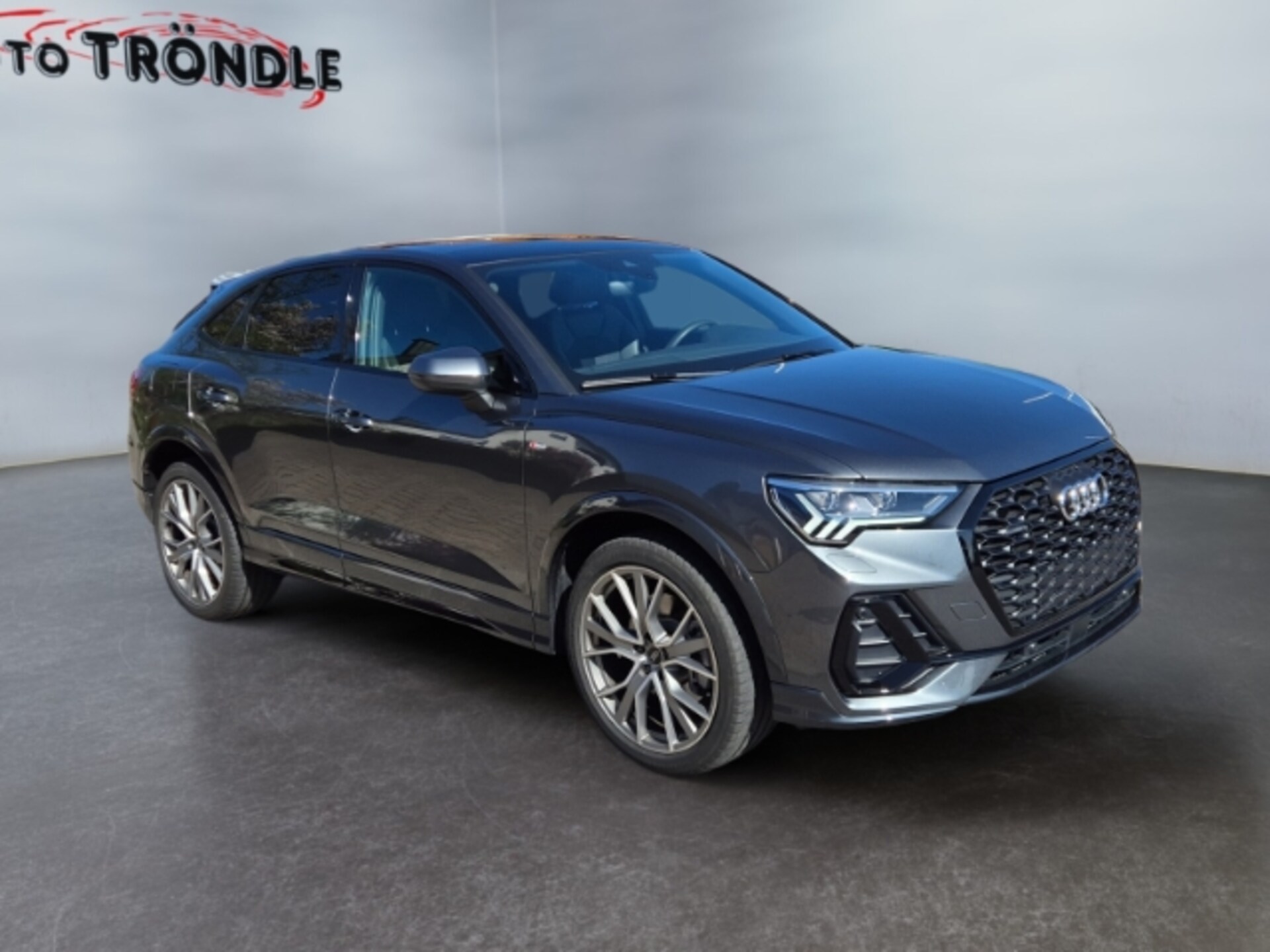 Audi Q3 Sportback S line