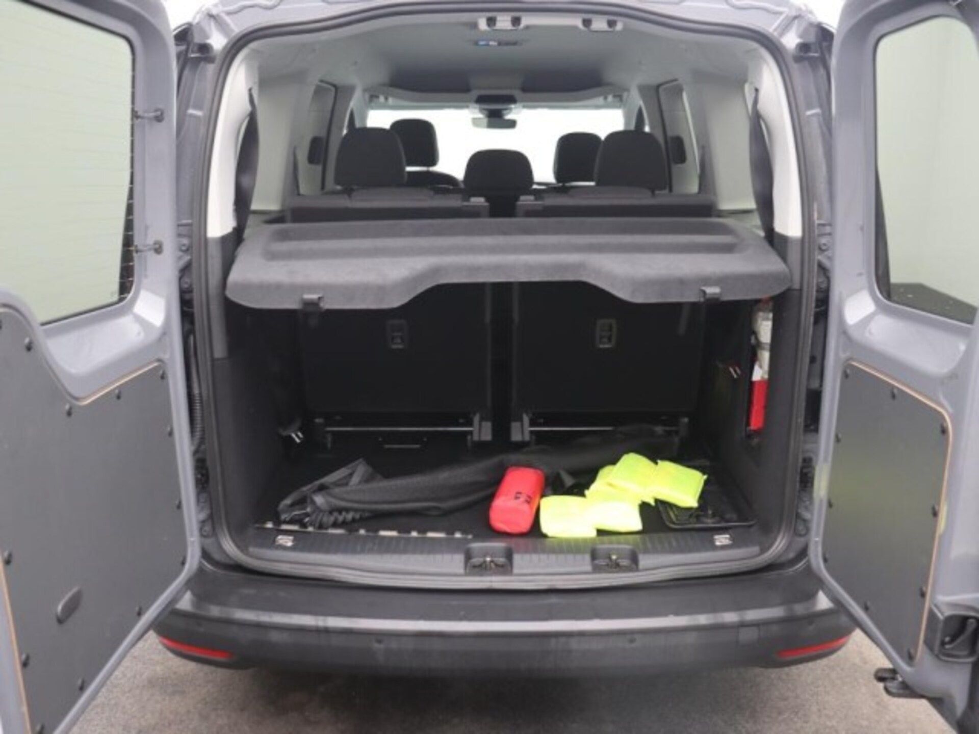 Volkswagen Caddy Maxi Basis-Modell