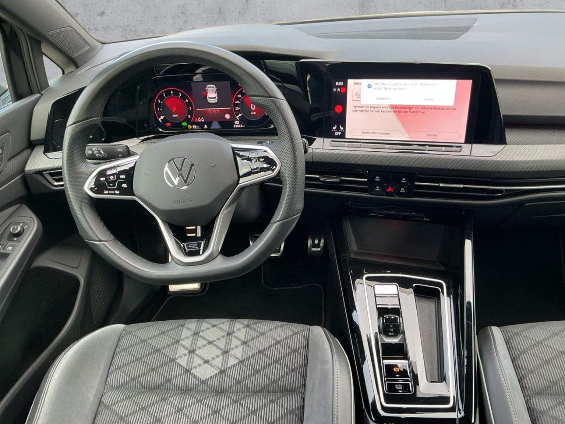 Volkswagen Golf R-Line