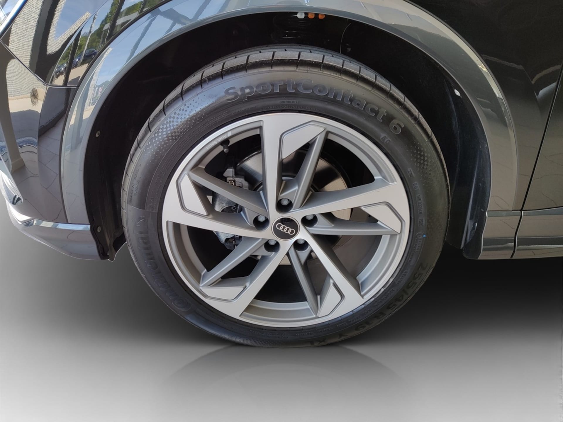 Audi Q3 SUV advanced
