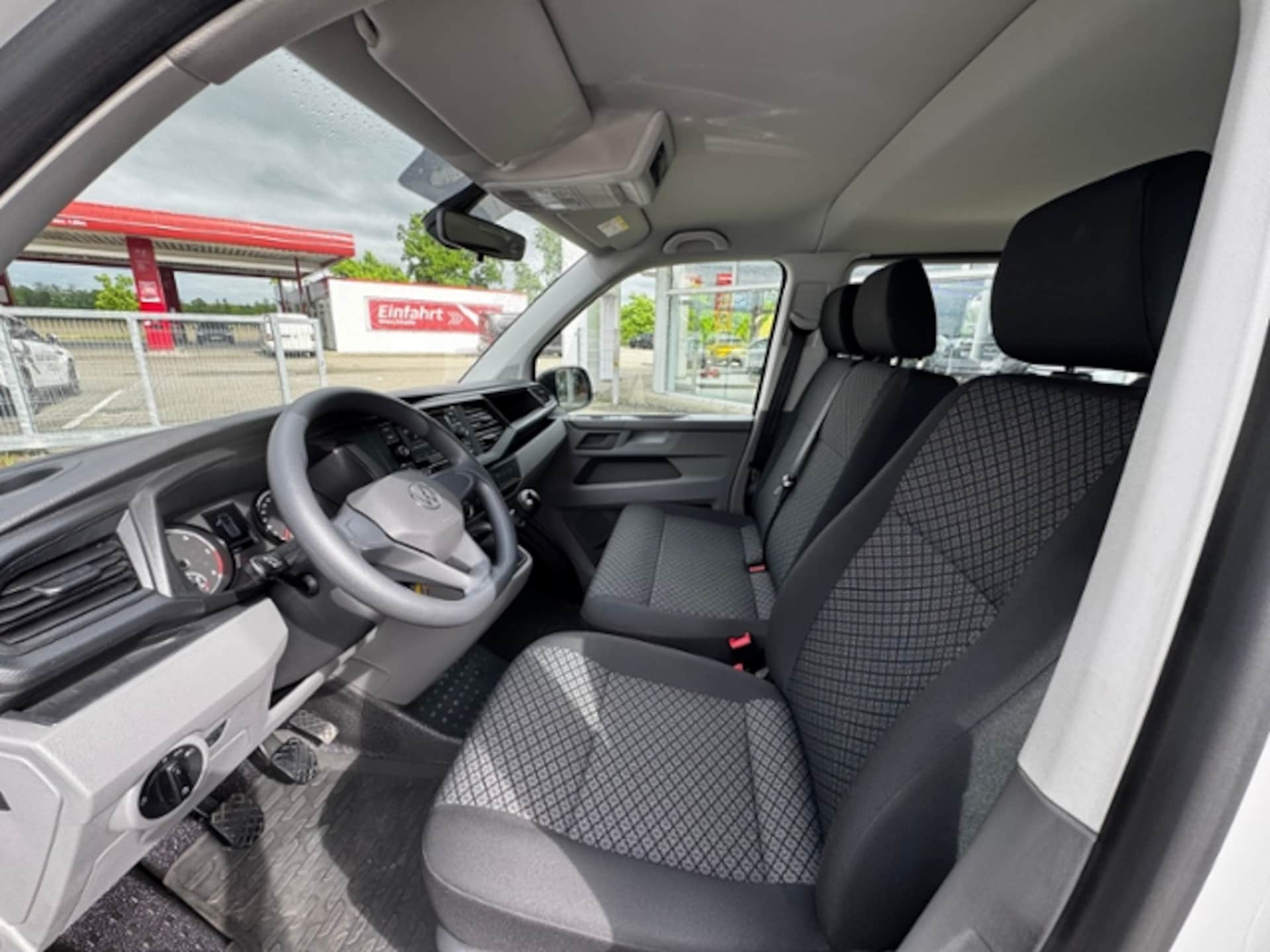 Volkswagen T6.1 Caravelle kurzer Radstand Trendline