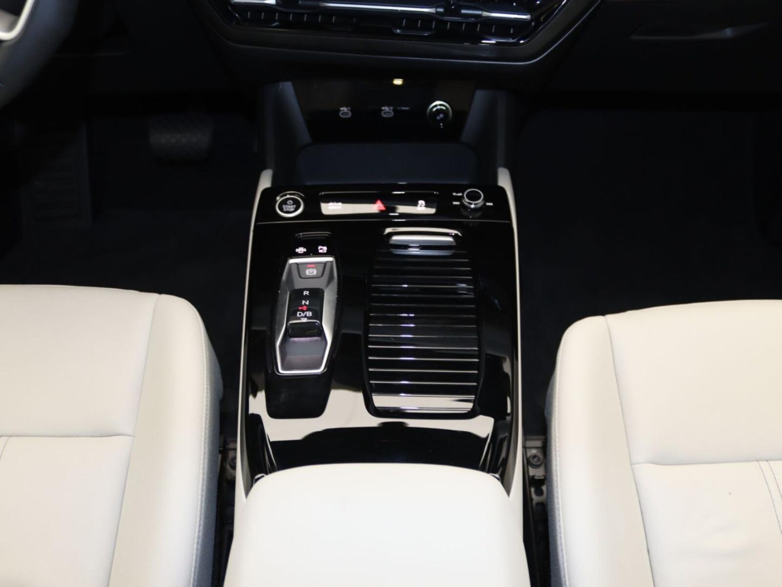 Audi Q6 e-tron – Bild 12