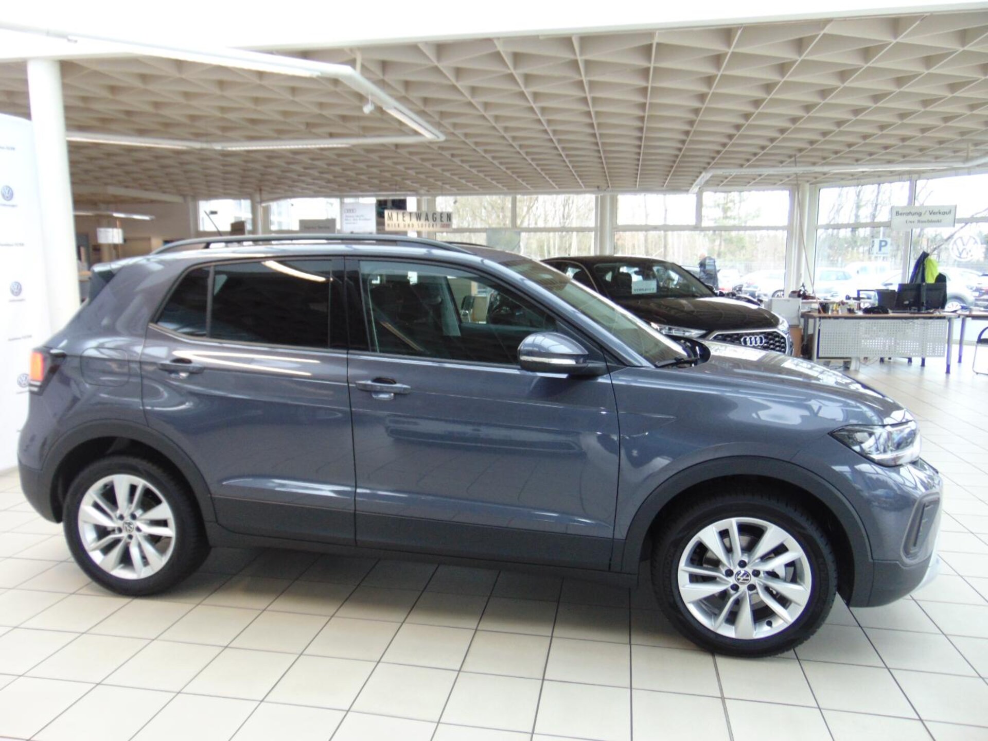 Volkswagen T-Cross Life