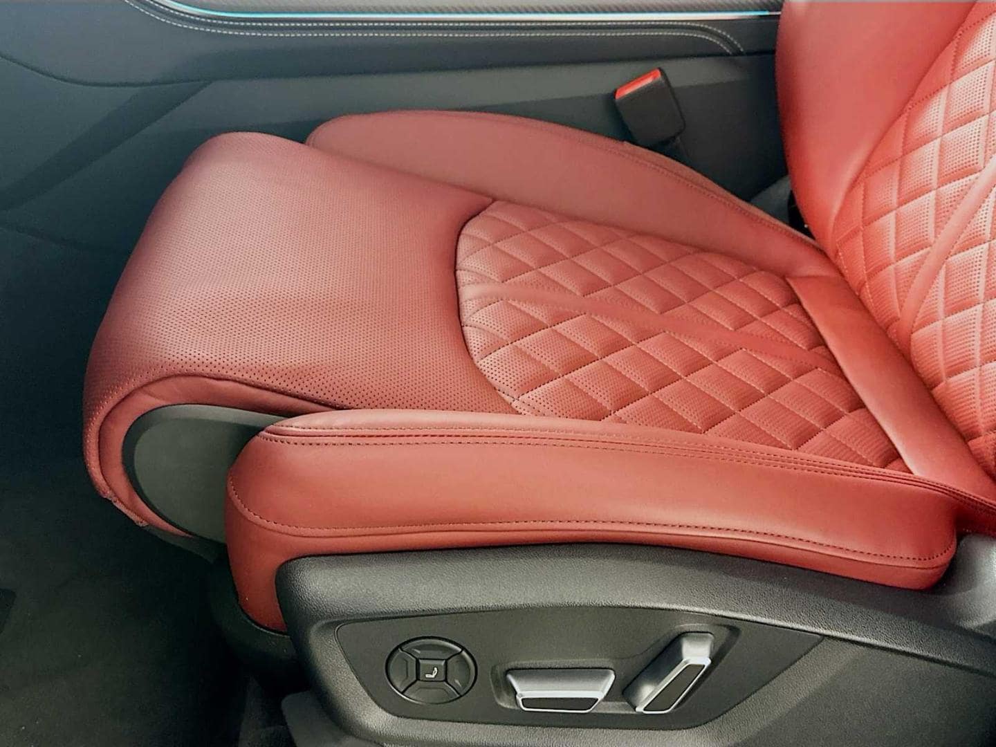 2026 Audi SQ7 Prestige - Photo 18
