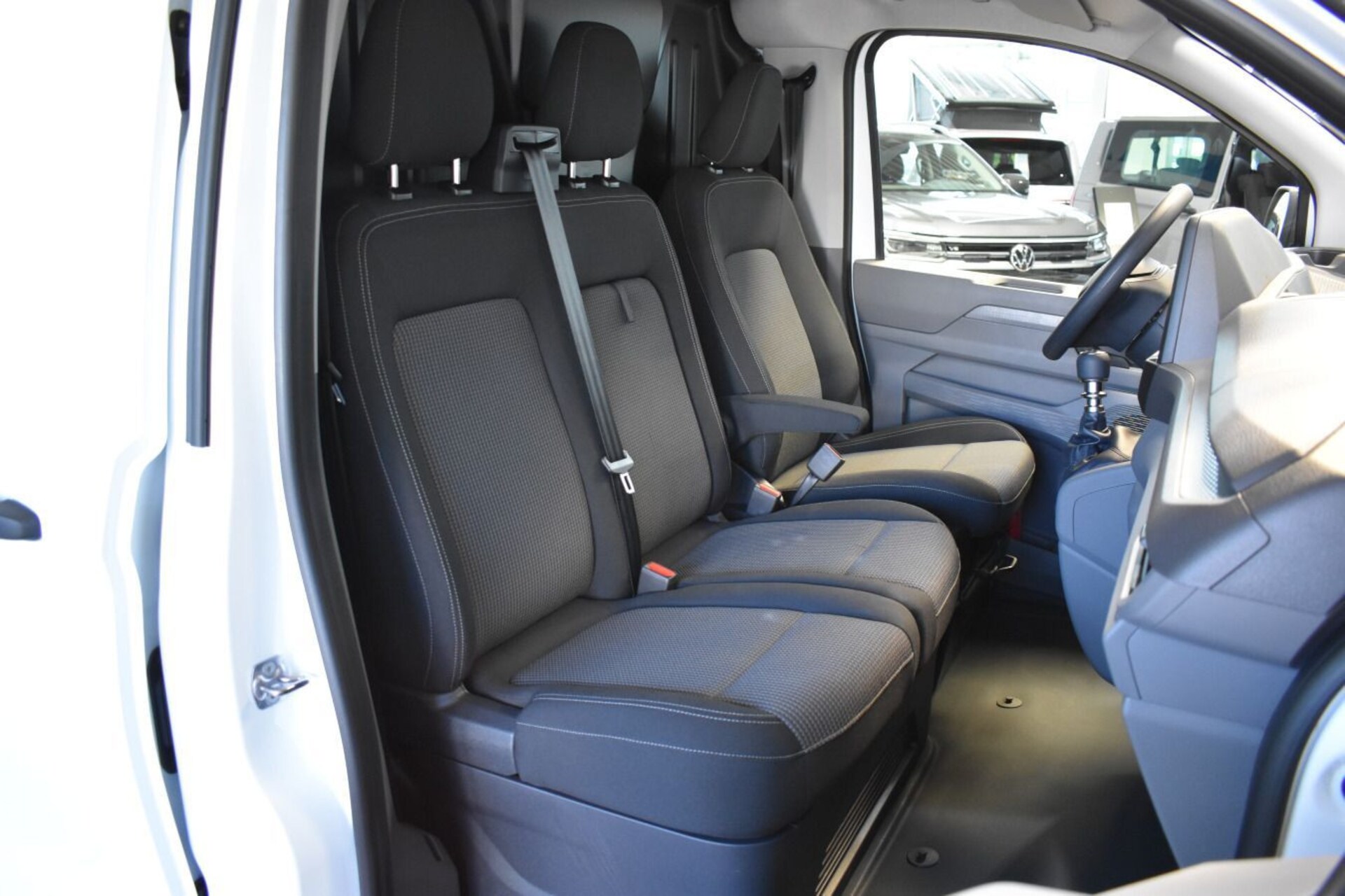 Volkswagen Transporter Kasten langer Radstand