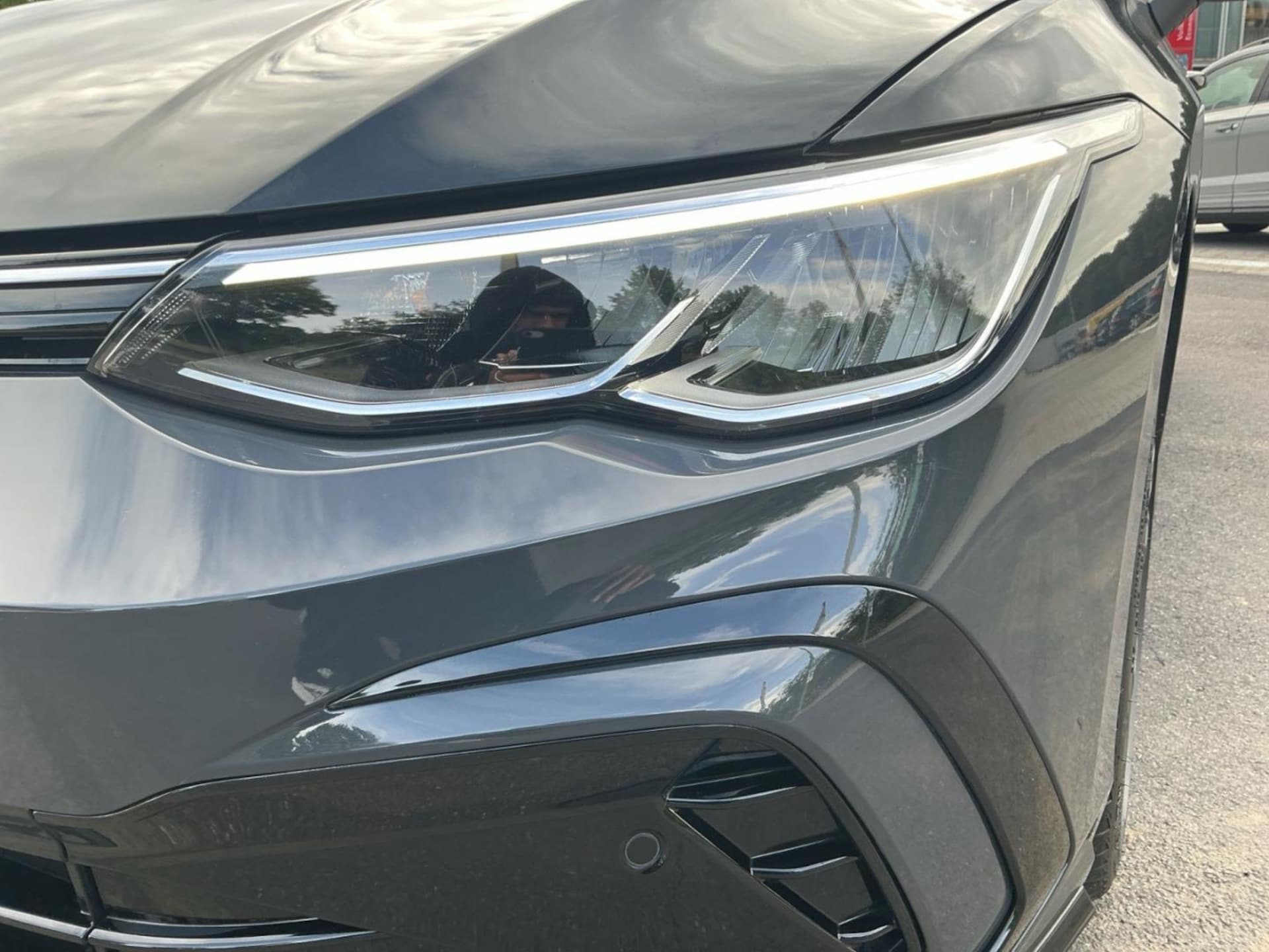 Volkswagen Golf R-Line