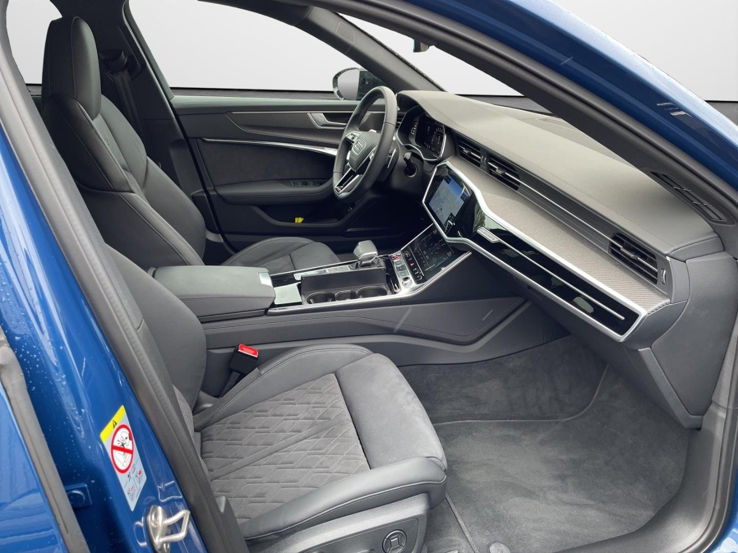 Bild über Audi RS 6 Avant TFSI quattro tiptronic - für weitere Informationen kontaktieren Sie den Audi Partner
