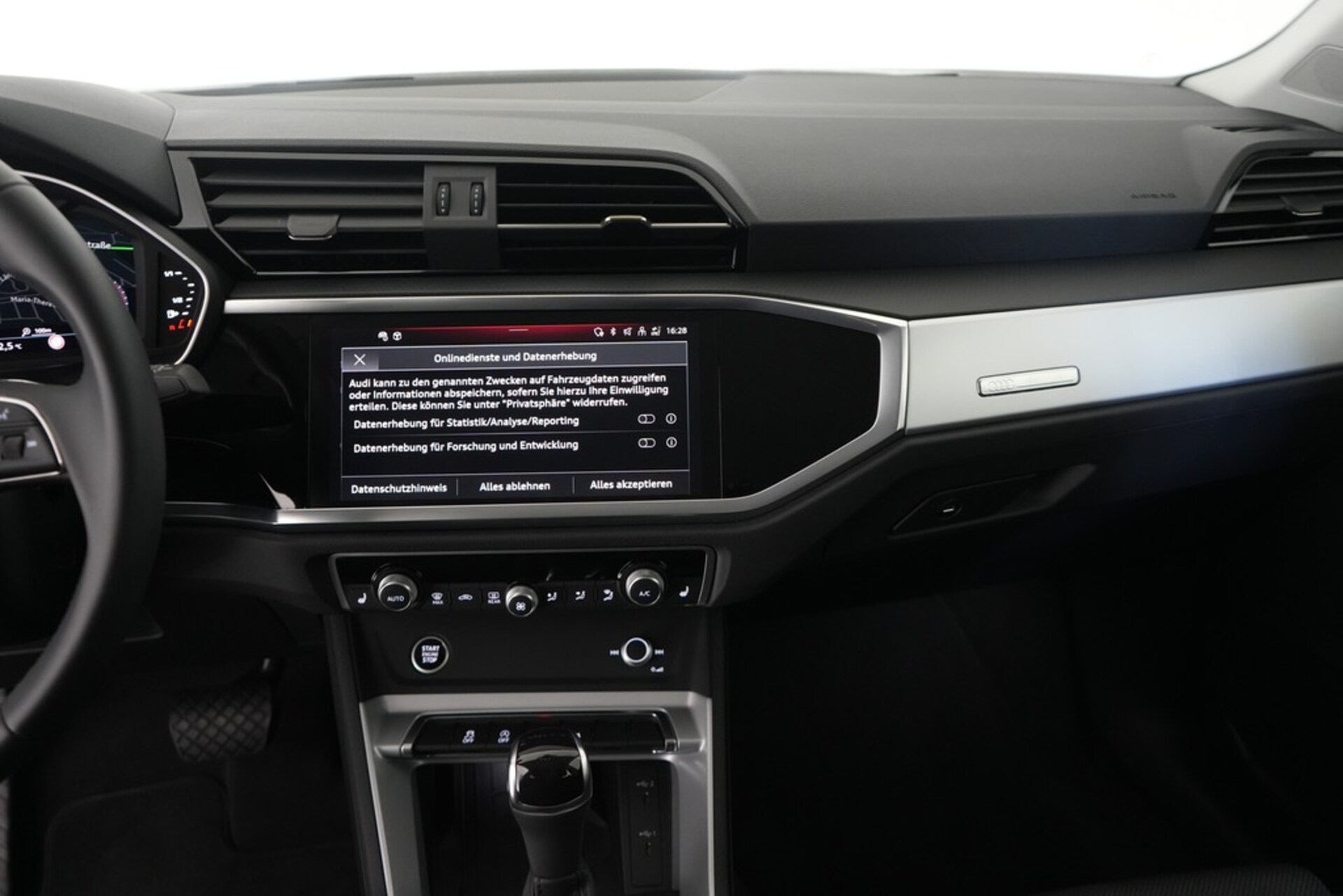 Audi Q3 SUV advanced