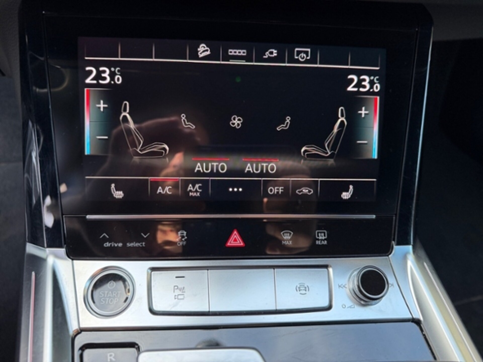 Audi e-tron S line